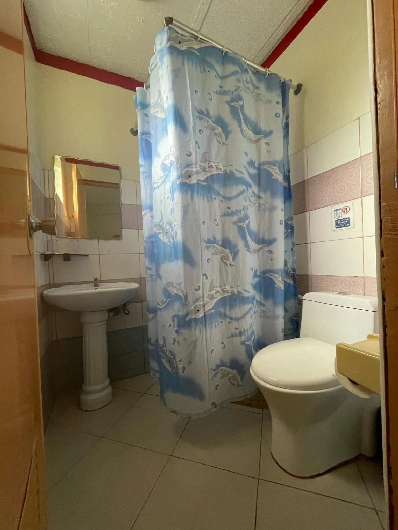 Shower in St. John Island View Pensionne