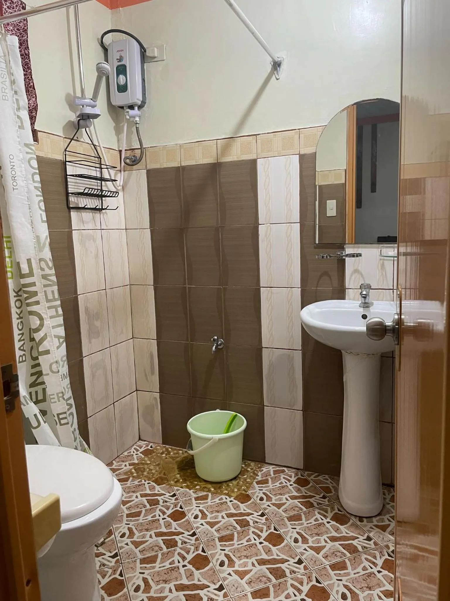 Shower in St. John Island View Pensionne