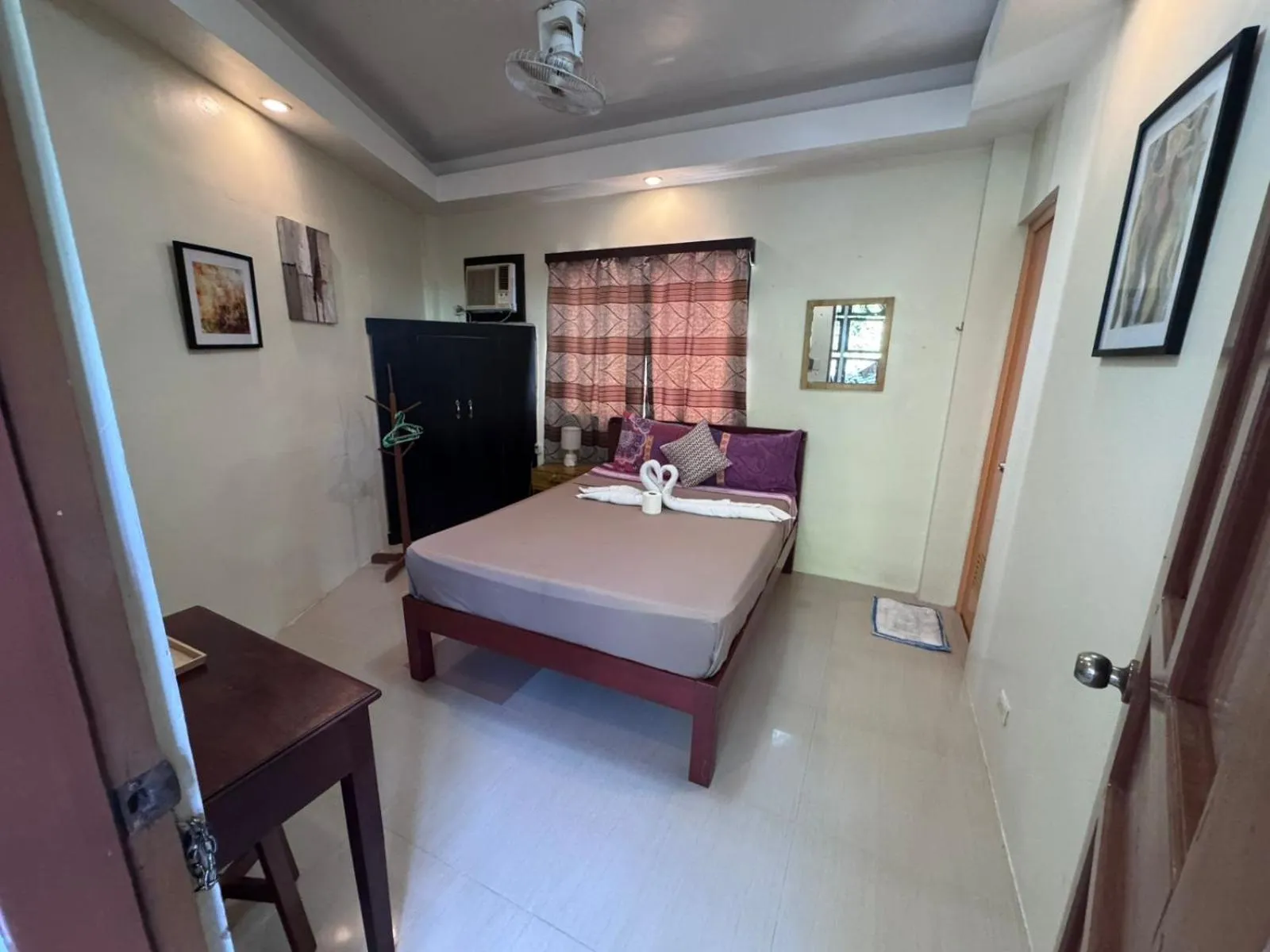 Bedroom, Bed in St. John Island View Pensionne