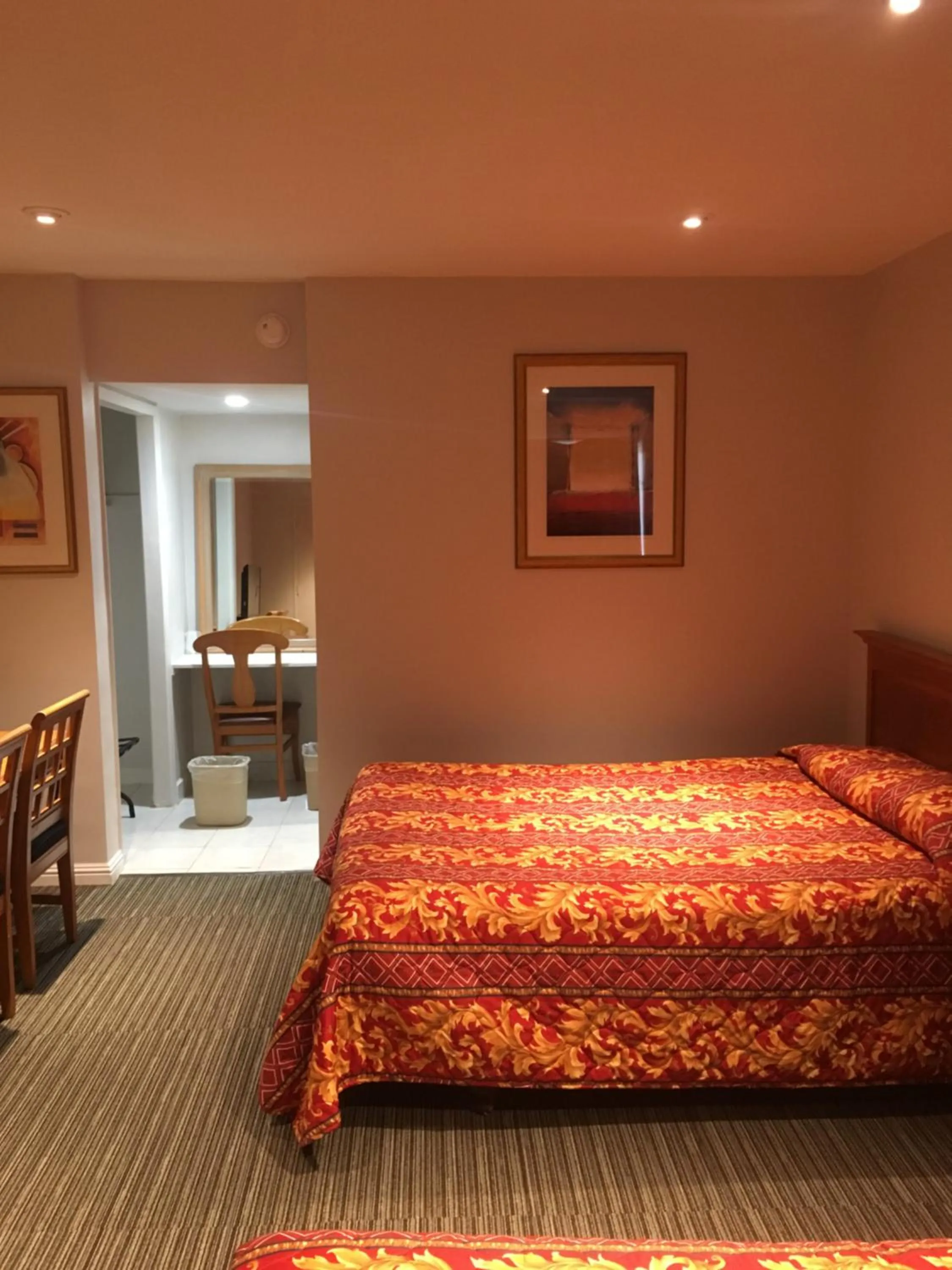 Bed in Century Inn at LAX