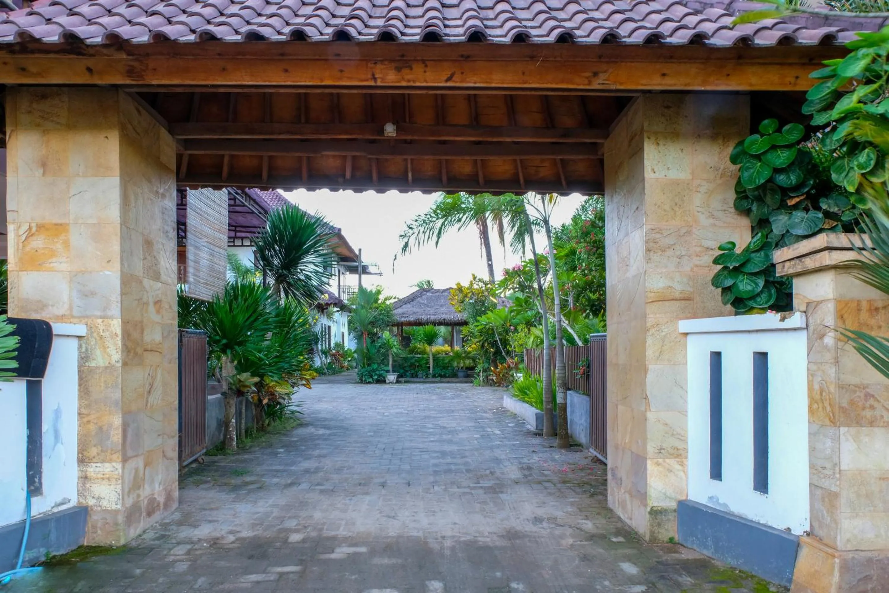 Facade/entrance in Friends Beach Hotel