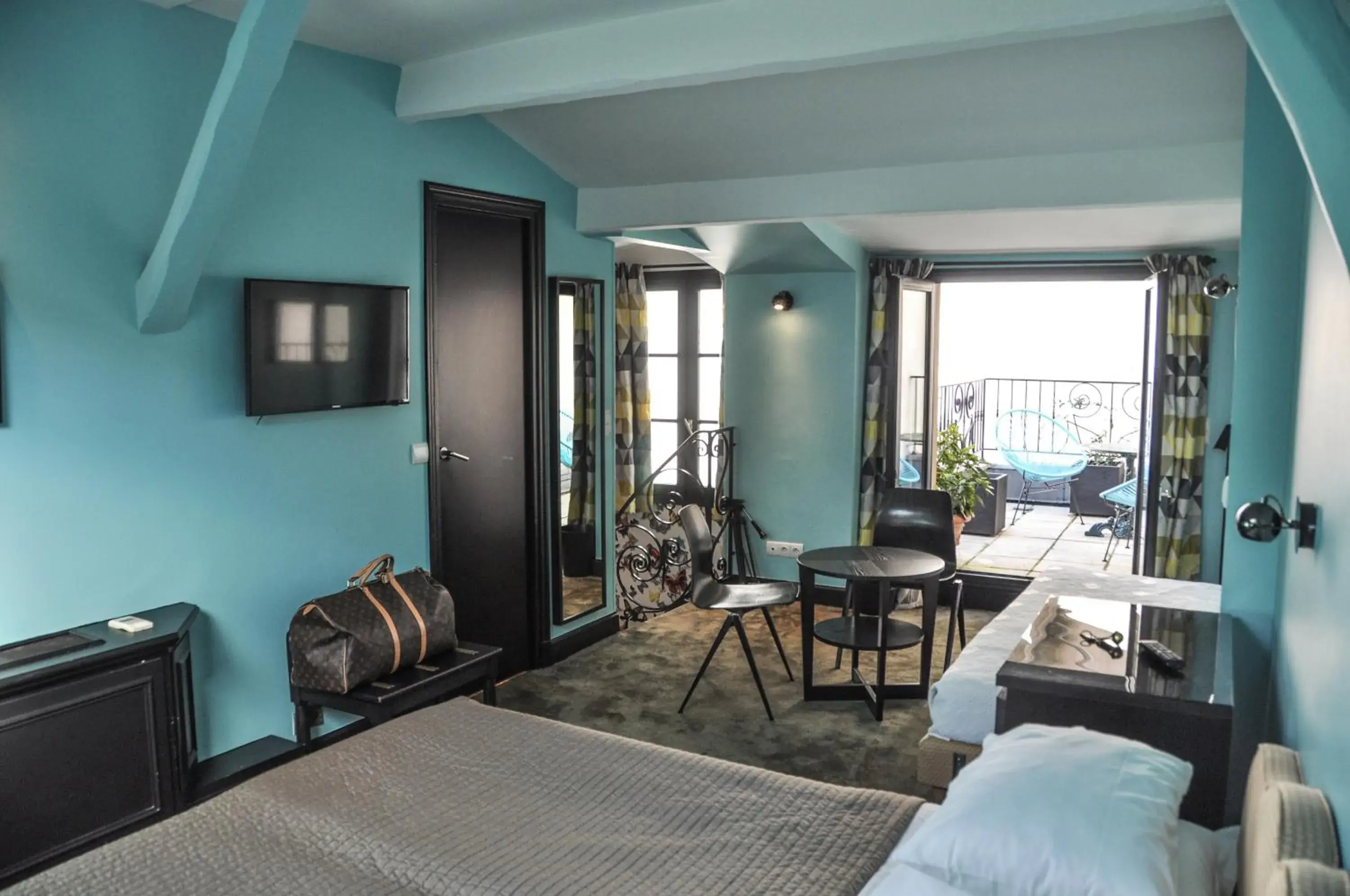 Suite with Terrace in Hôtel Noir Suite with Terrace in Hôtel Noir