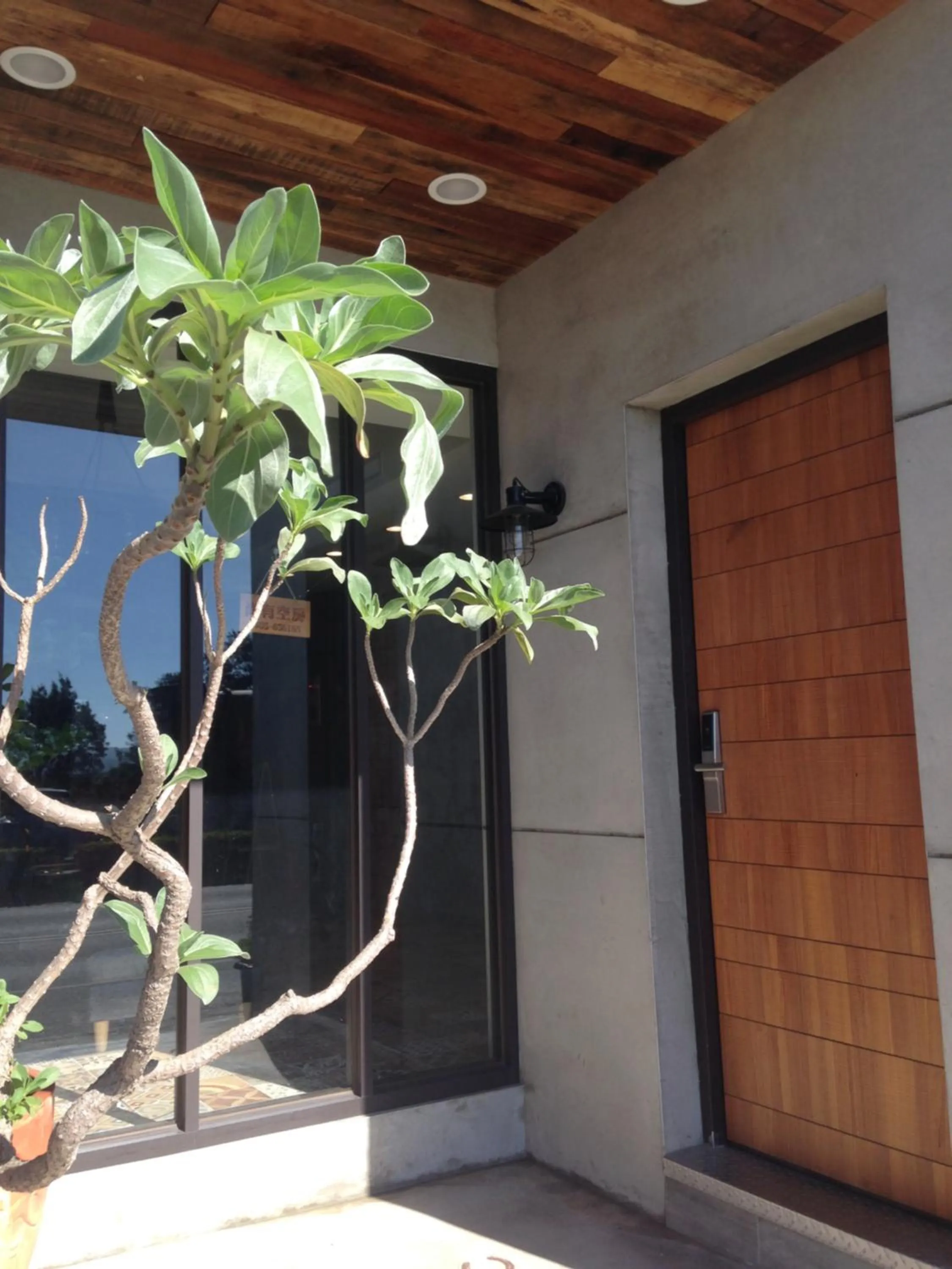 Facade/entrance in MZ 1090 B&B