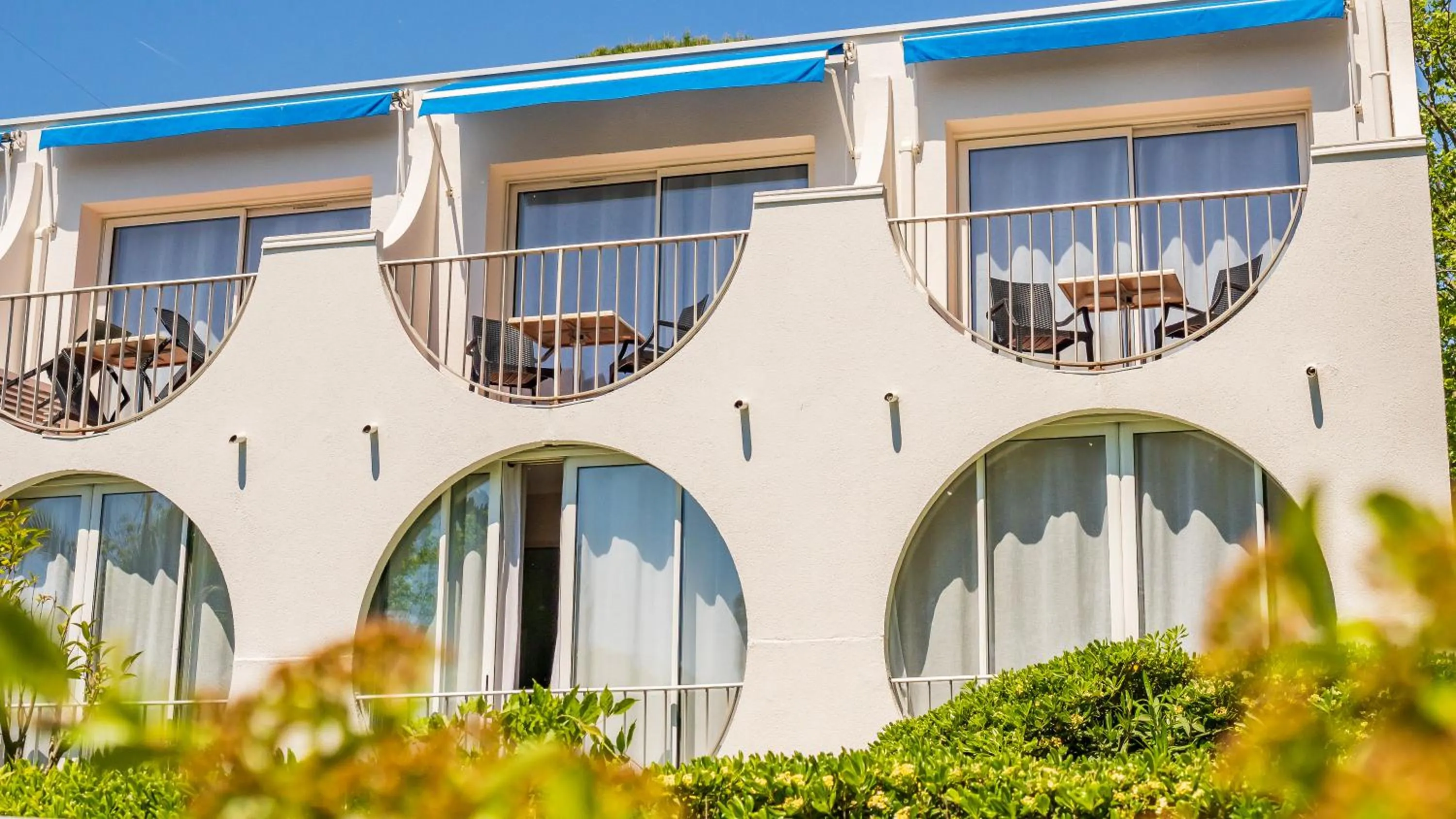 Property building in Hotel Europe