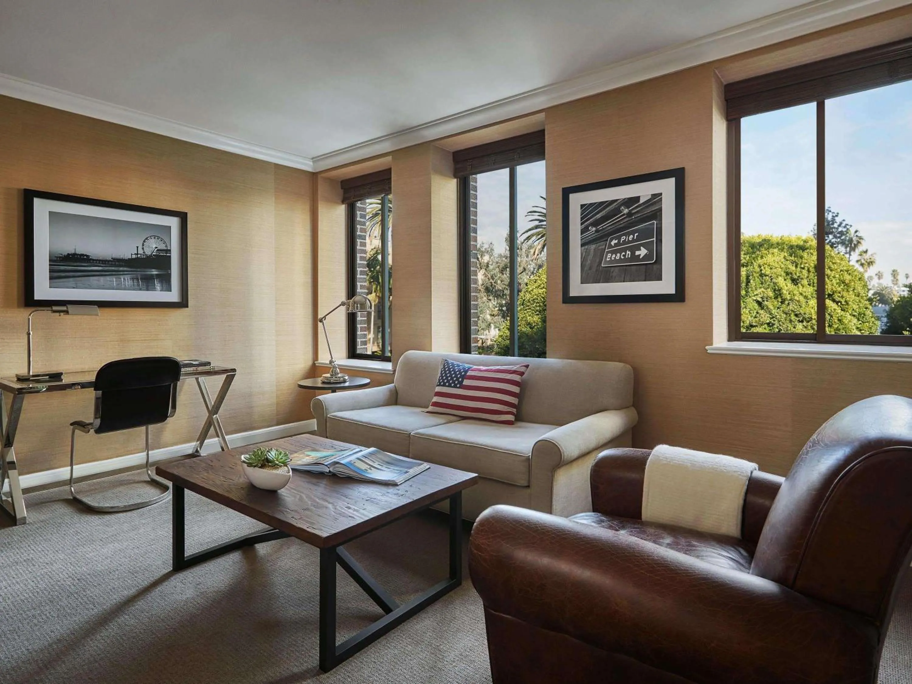 Bedroom in Fairmont Miramar Hotel & Bungalows