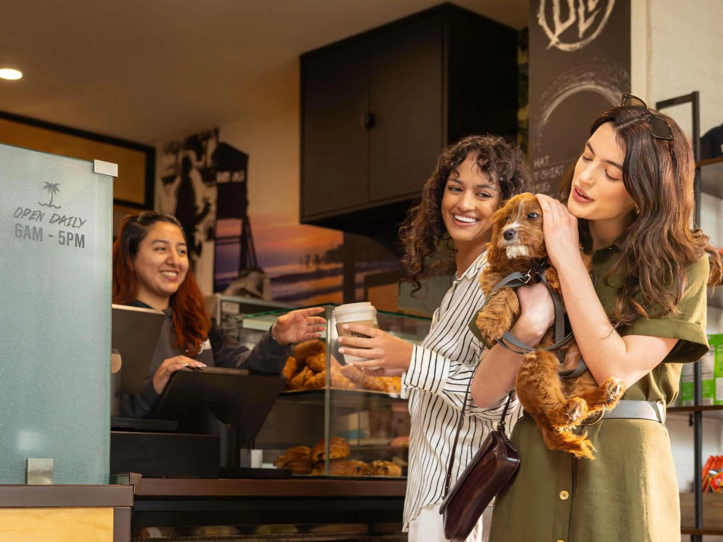 Restaurant/places to eat in Fairmont Miramar Hotel & Bungalows