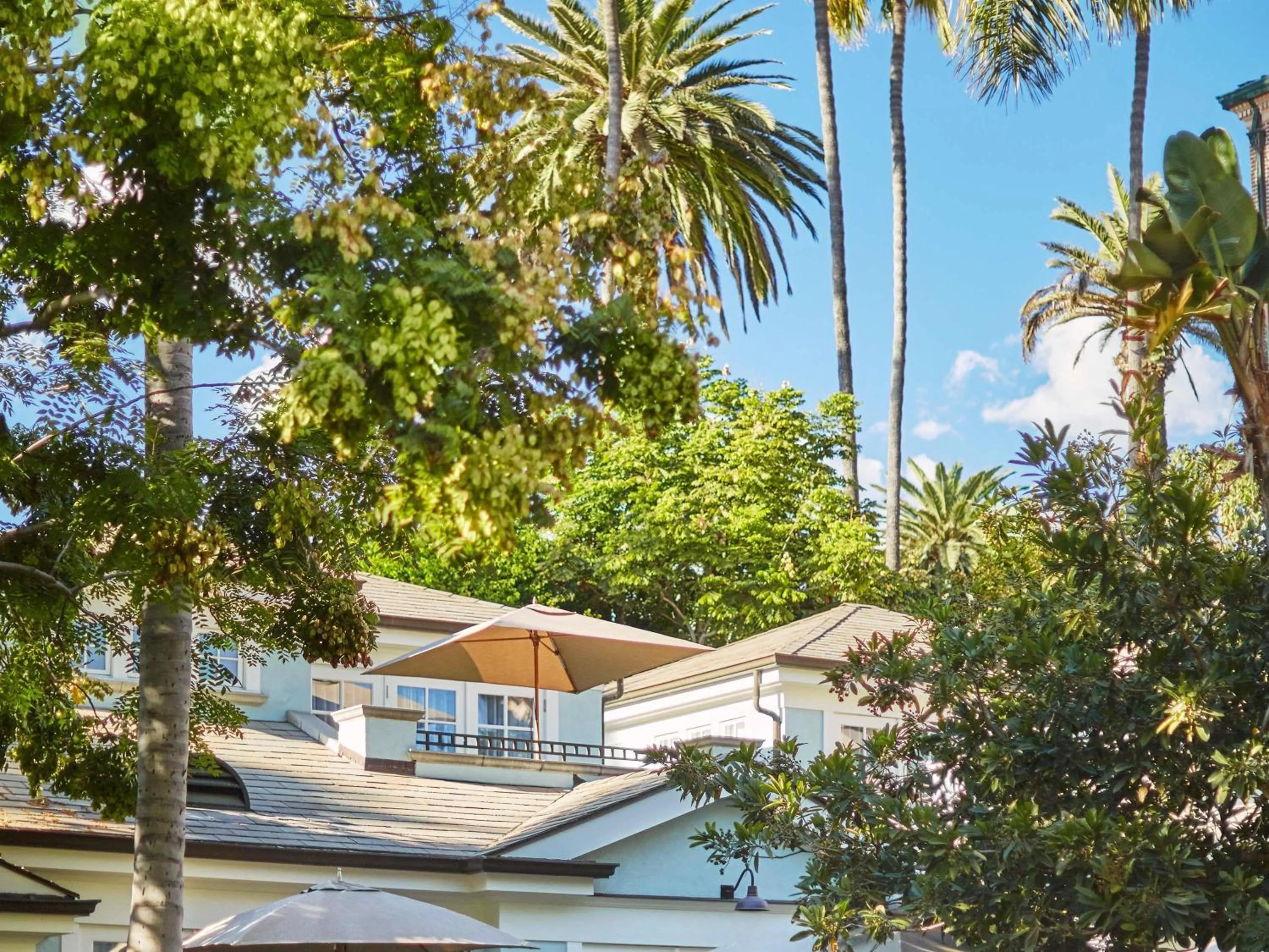 Bedroom in Fairmont Miramar Hotel & Bungalows