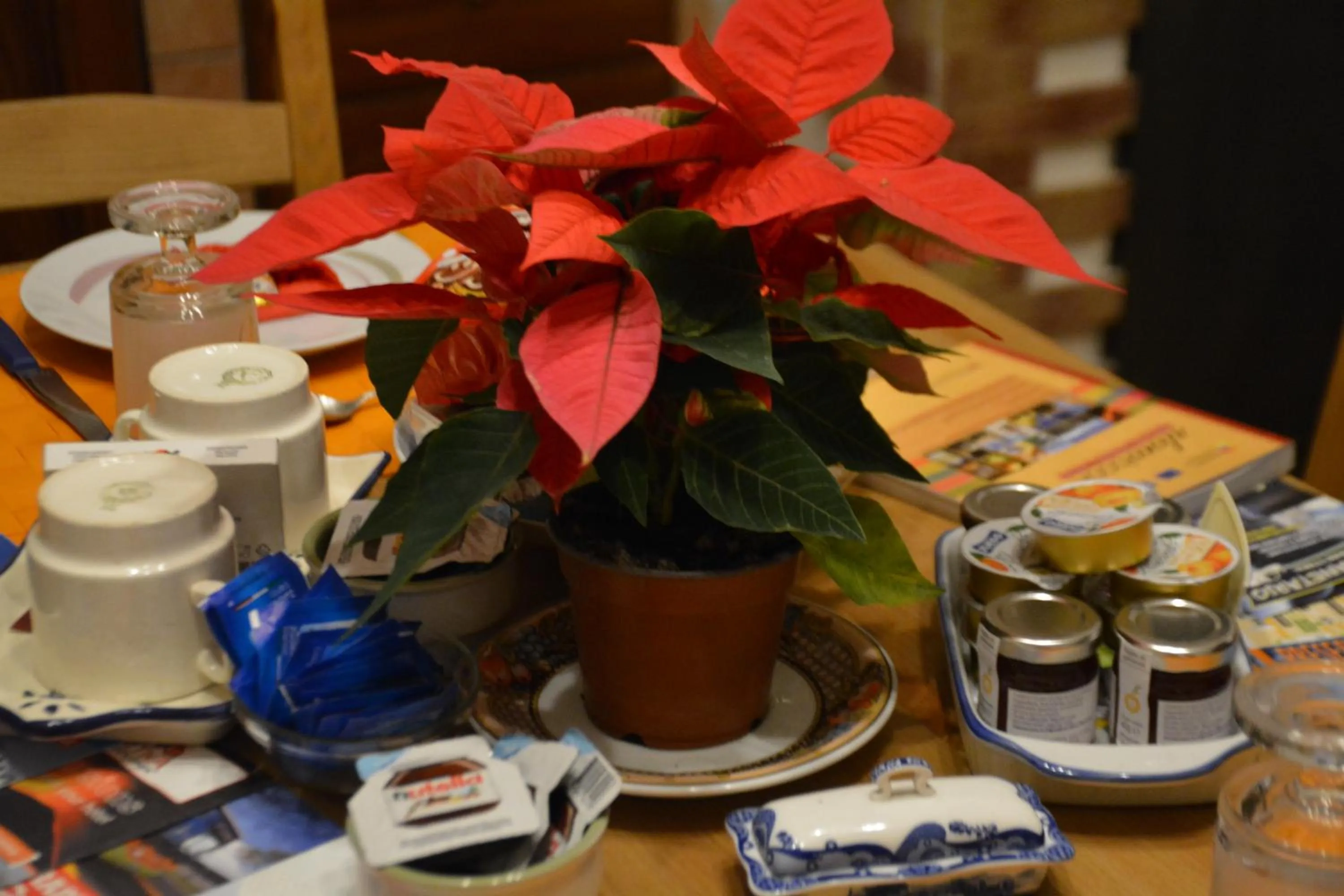 Continental breakfast in Etna Hiking B&B