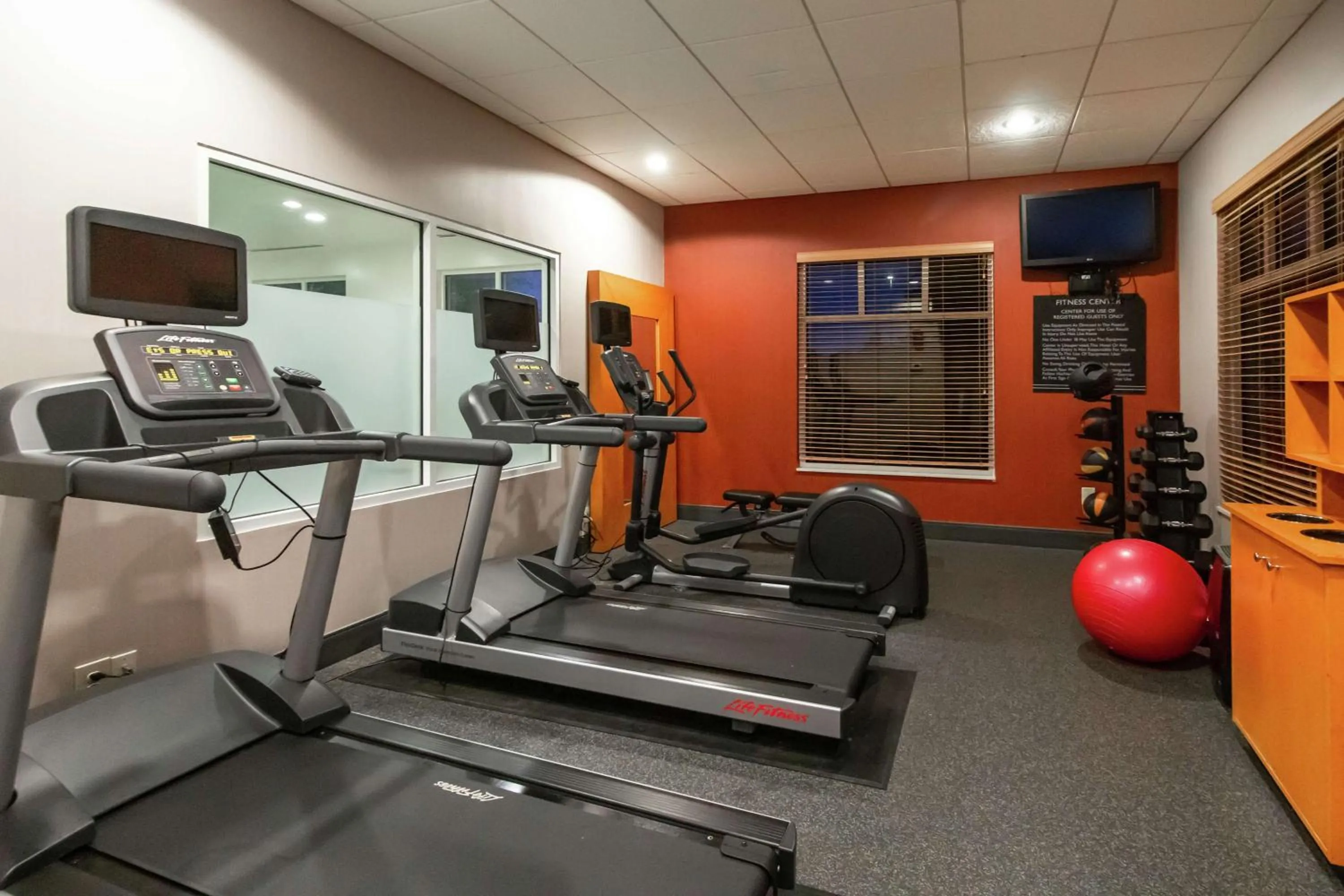 Fitness centre/facilities in Hilton Garden Inn Columbus/Dublin