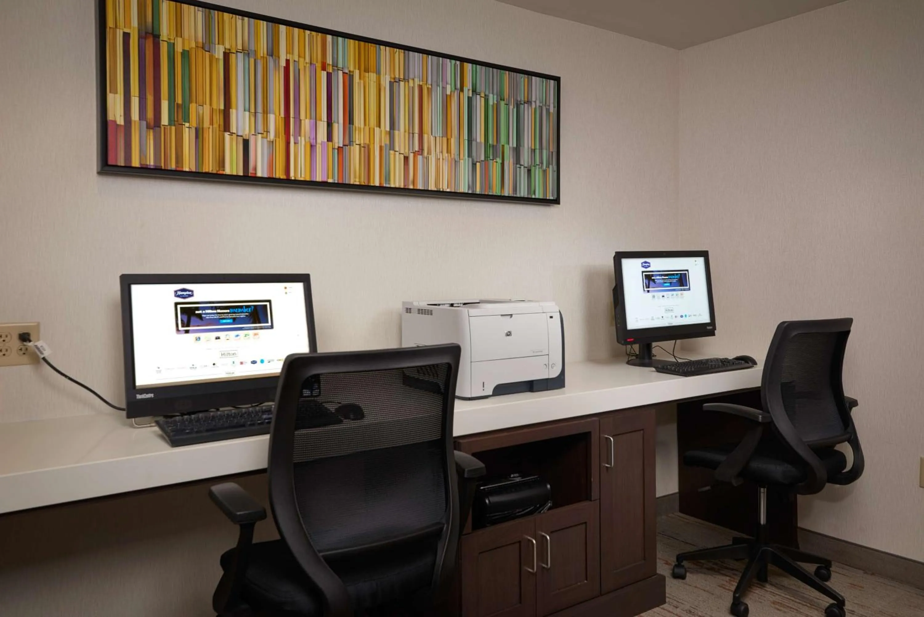 Business facilities in Hampton Inn Phoenix/Anthem