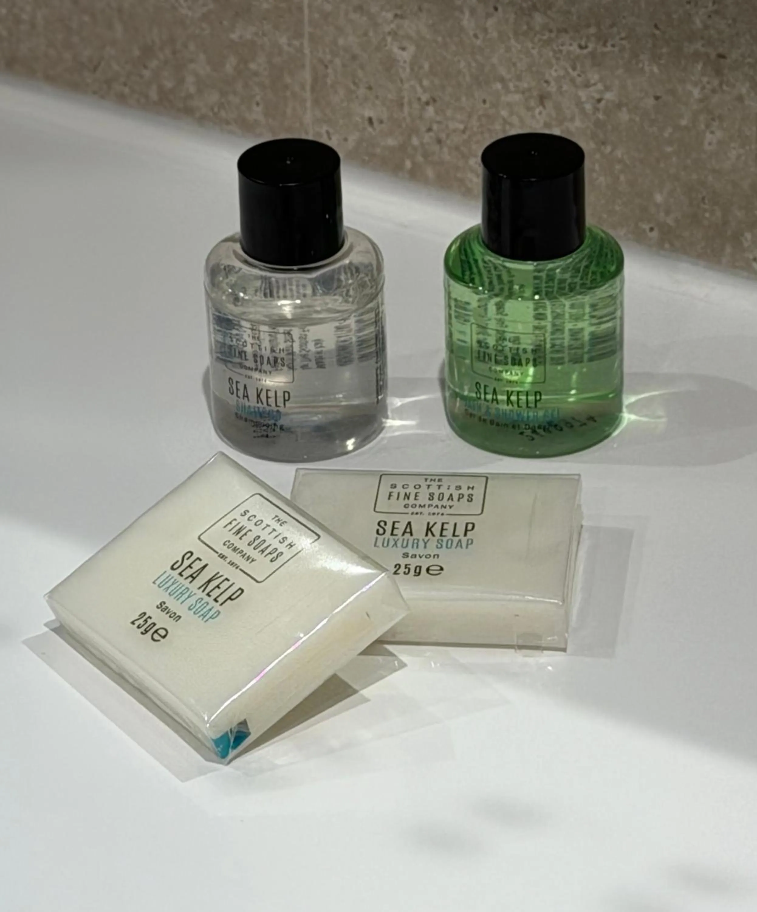 Bathroom in The Gilvenbank Hotel