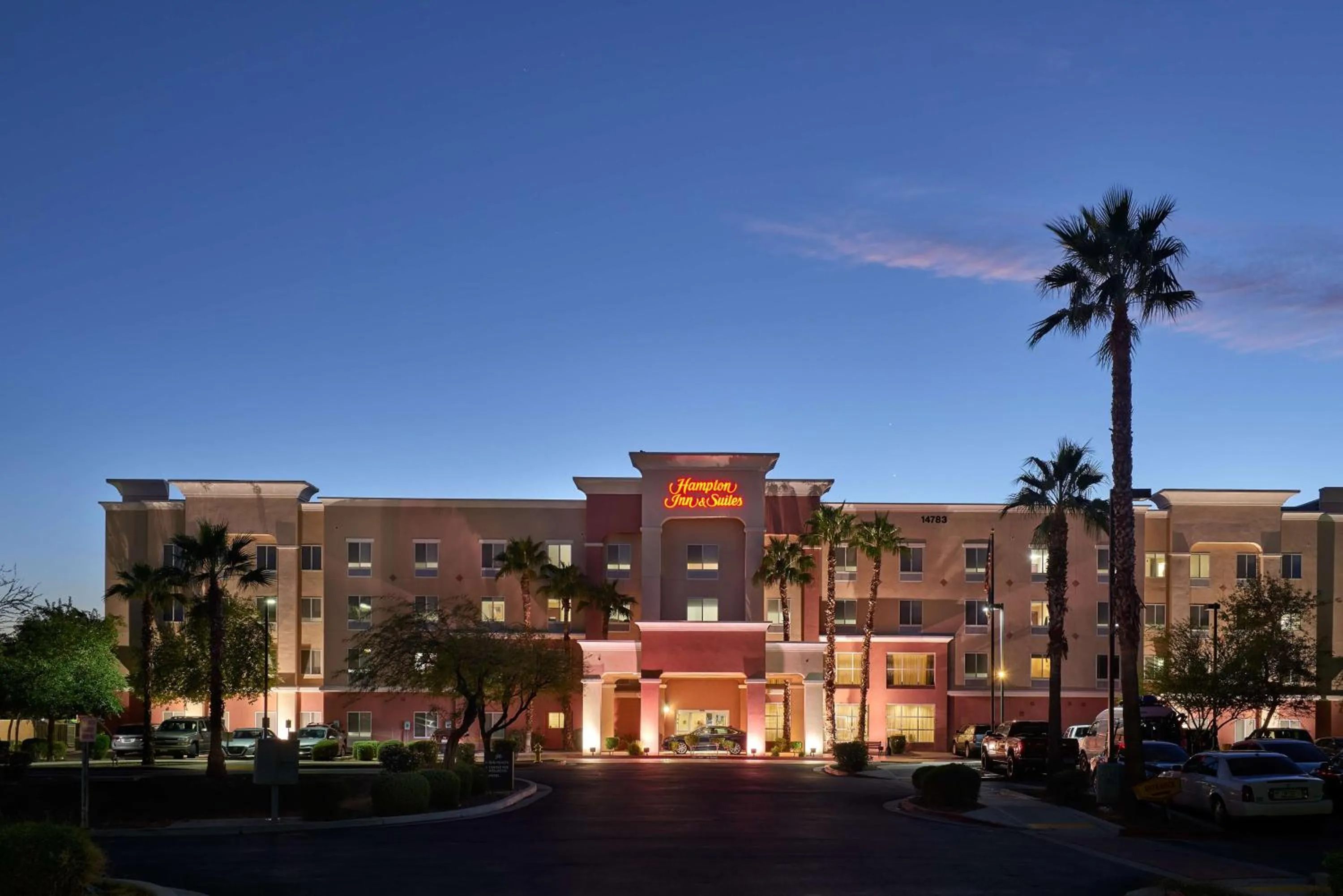 Property building in Hampton Inn & Suites Phoenix-Surprise