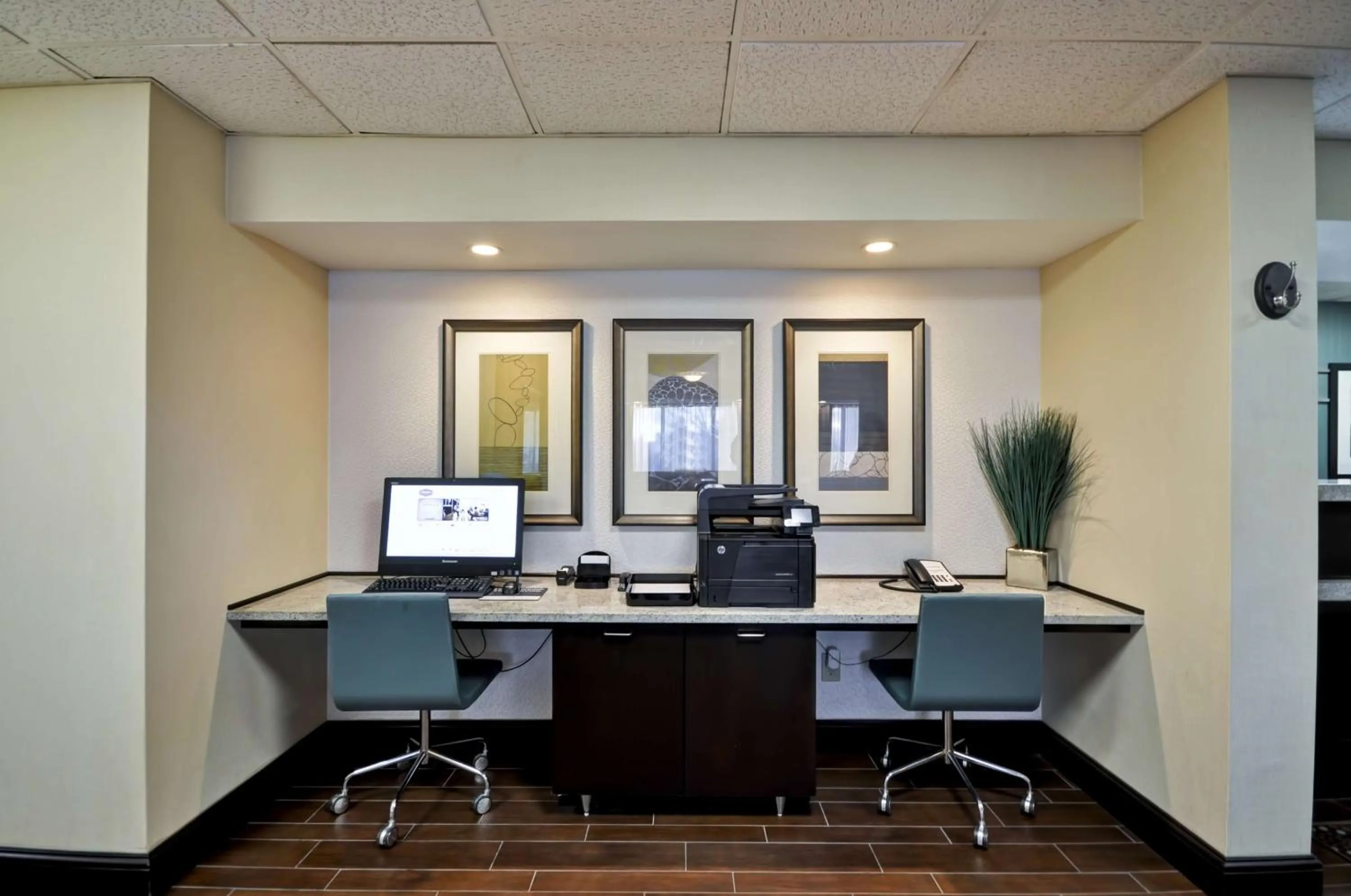 Business facilities in Hampton Inn Columbus/Dublin