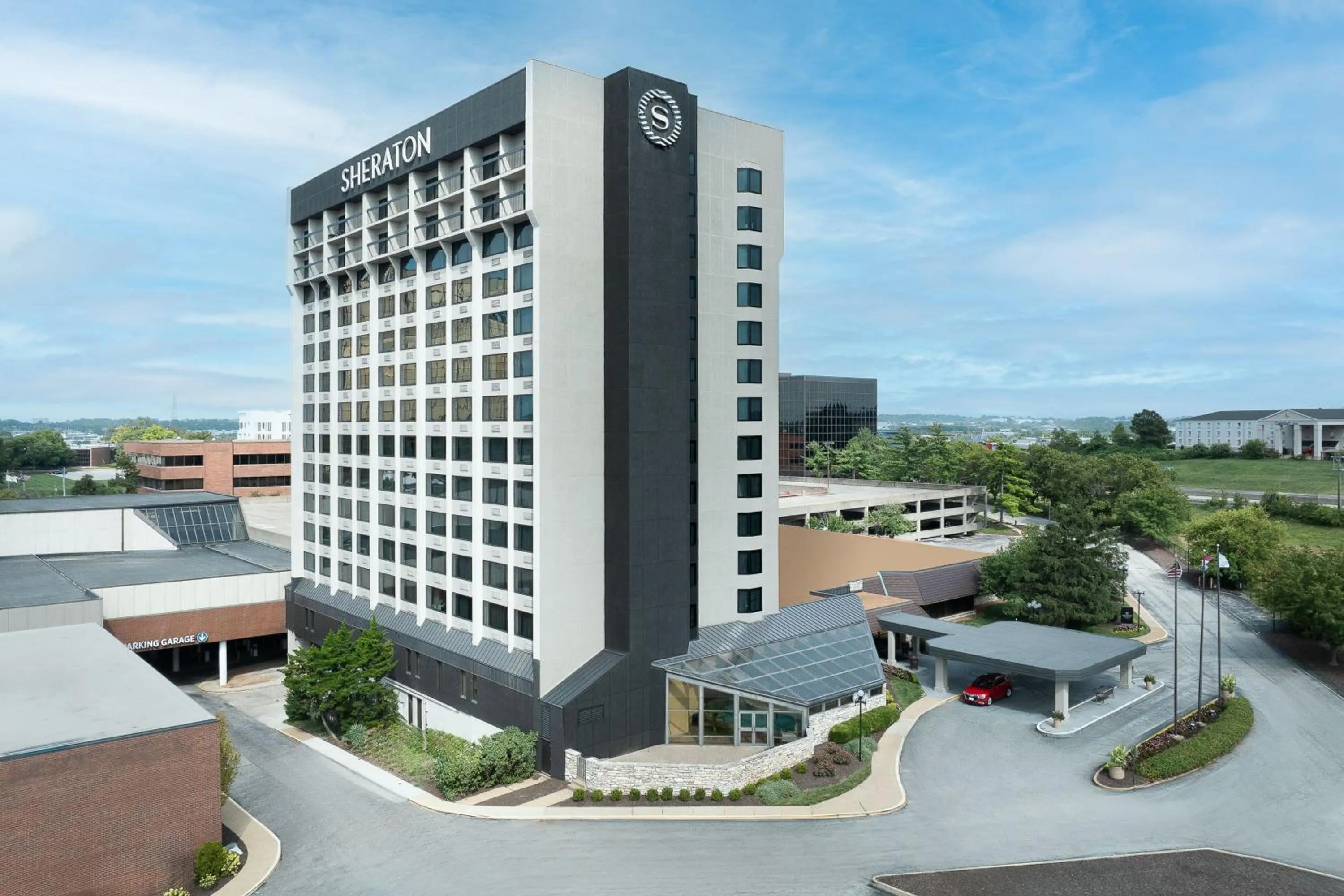 Property building in Sheraton Westport Plaza