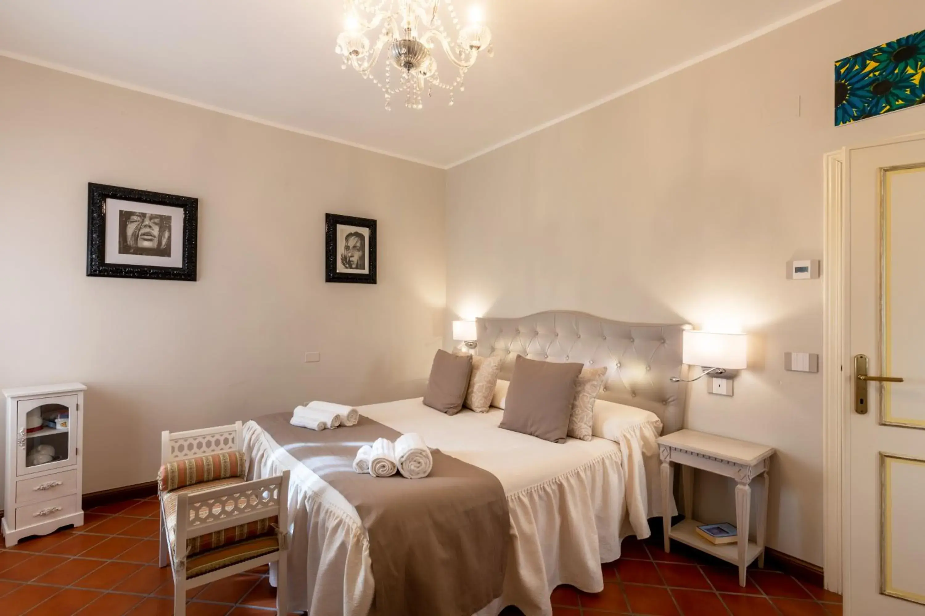 Queen Room with Balcony in Il Torrione Queen Room with Balcony in Il Torrione