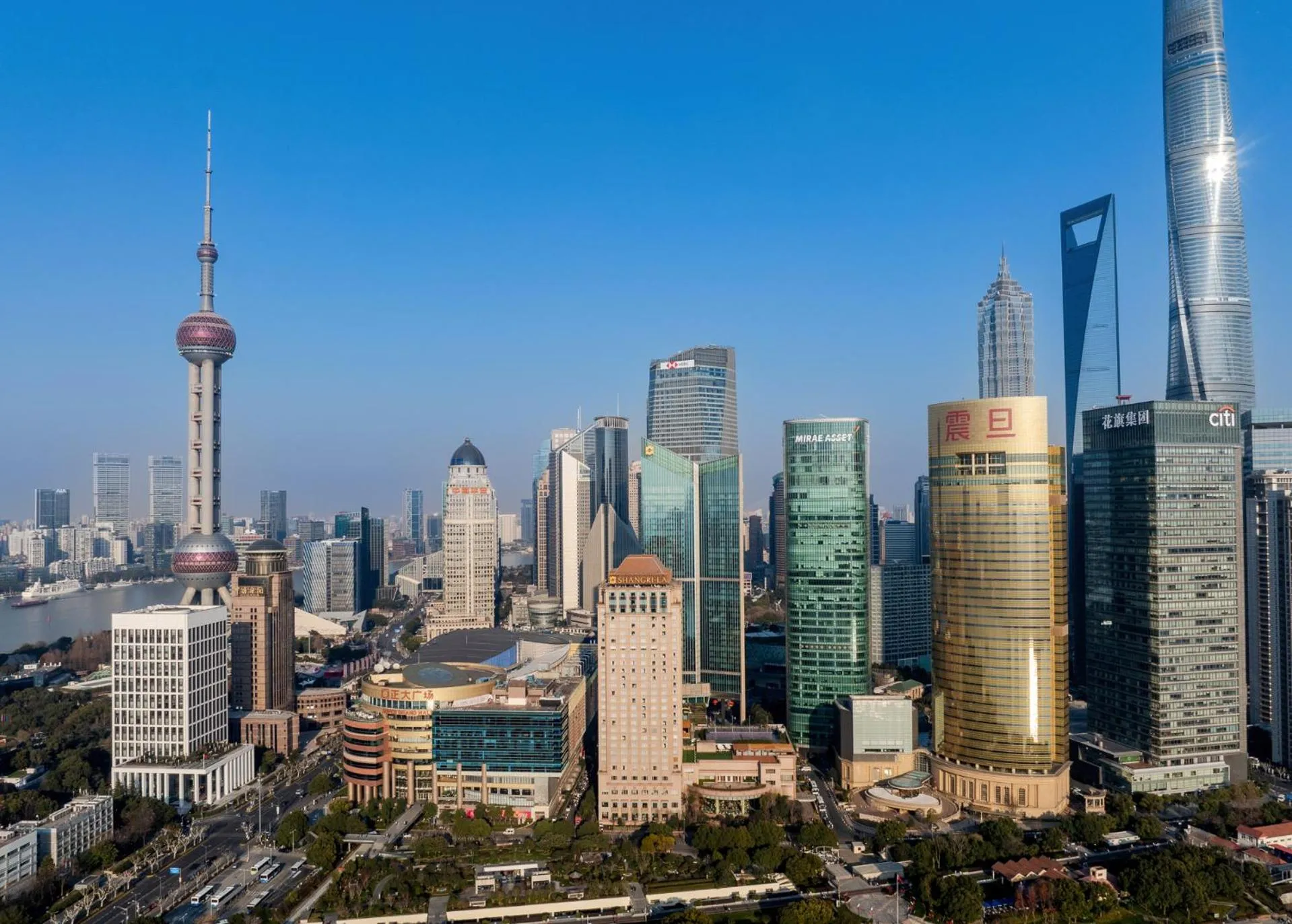 Property building in Pudong Shangri-La, Shanghai