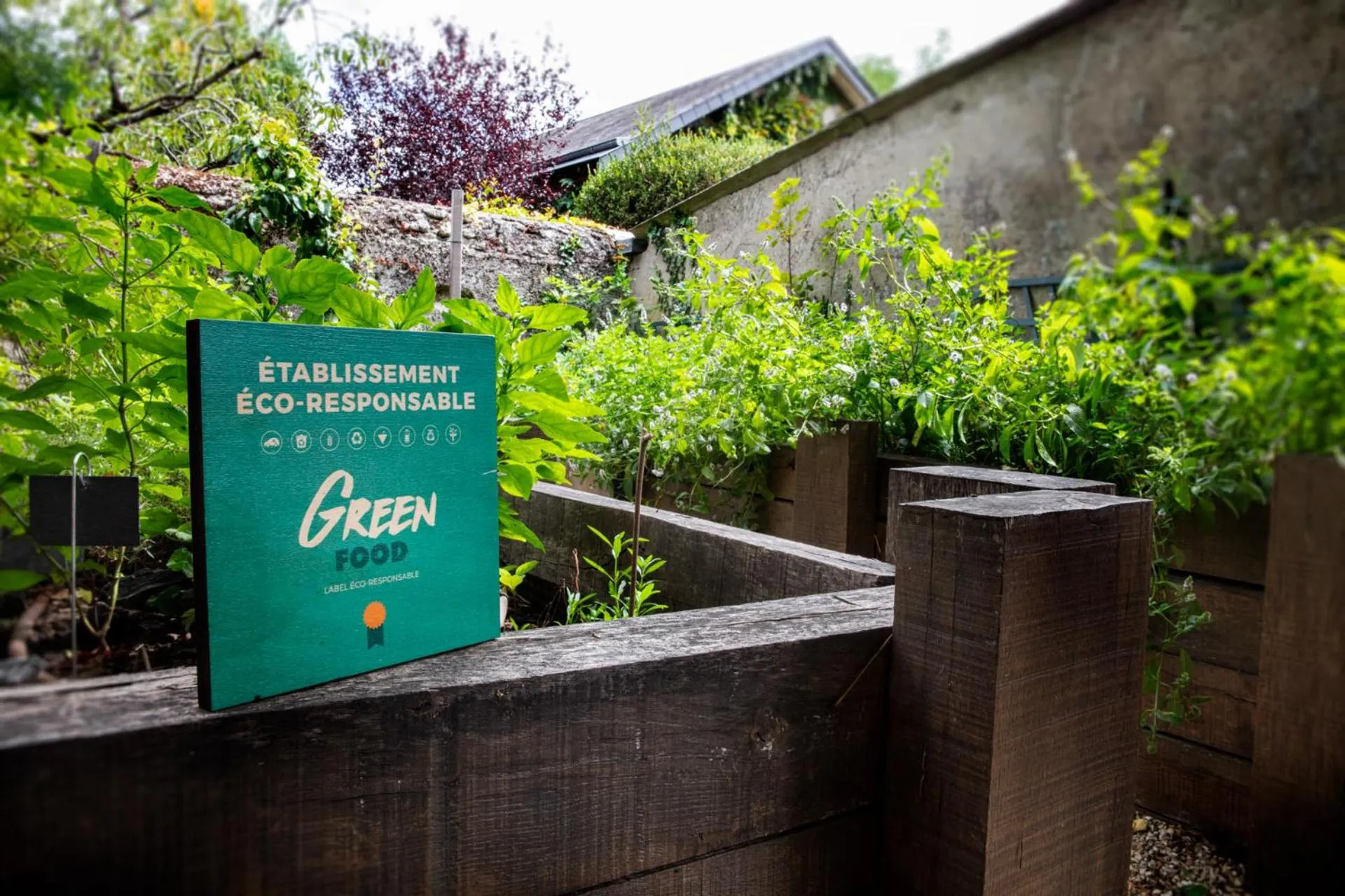 Restaurant/places to eat in Logis Hôtel La Brèche - Restaurant Berthelot