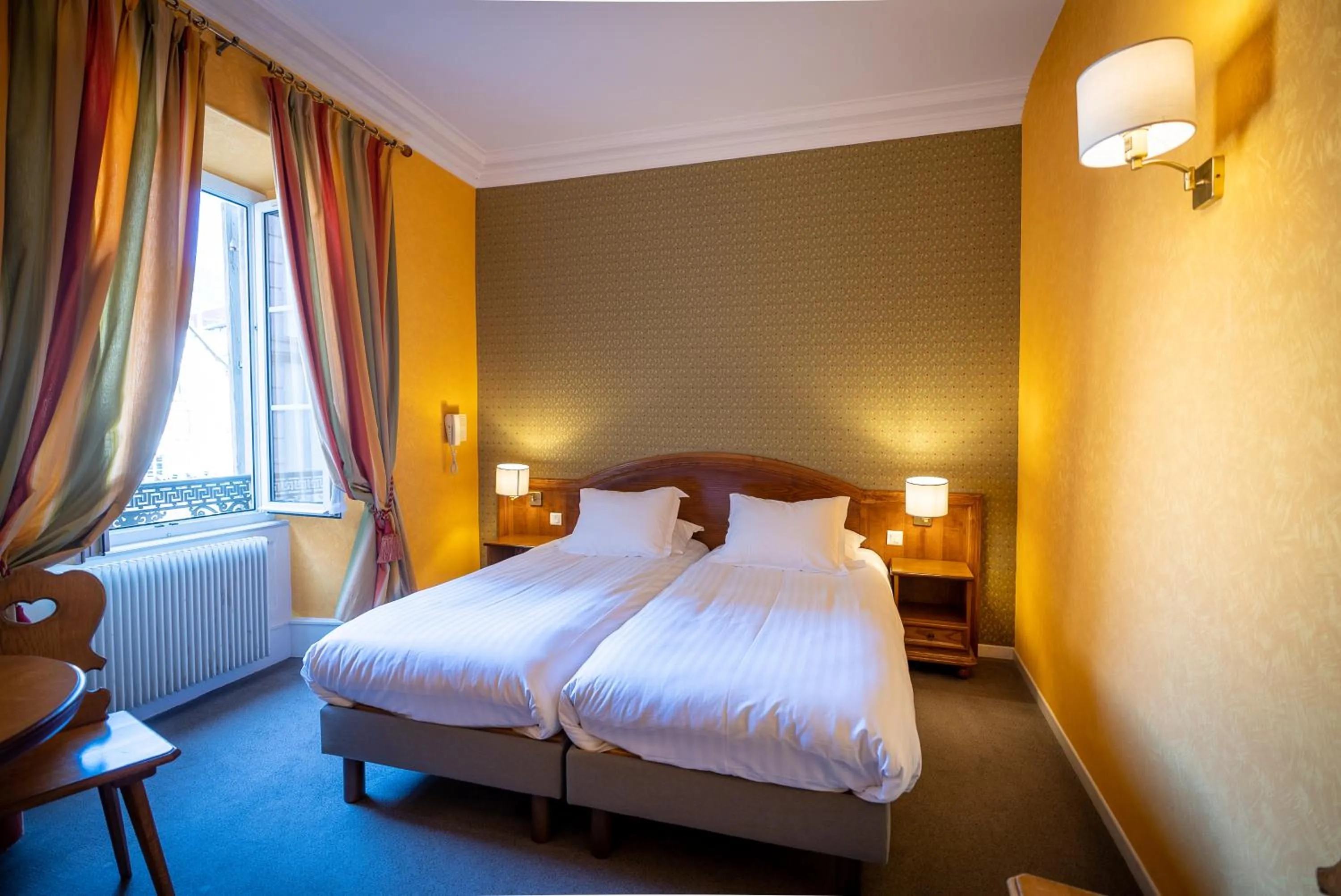 Photo of the whole room, Bed in Logis Hôtel de la Tour