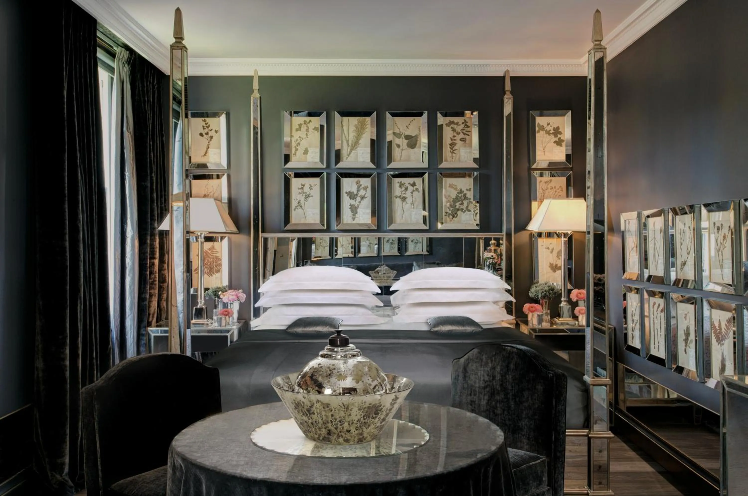 Photo of the whole room, Bed in The Franklin London - Starhotels Collezione