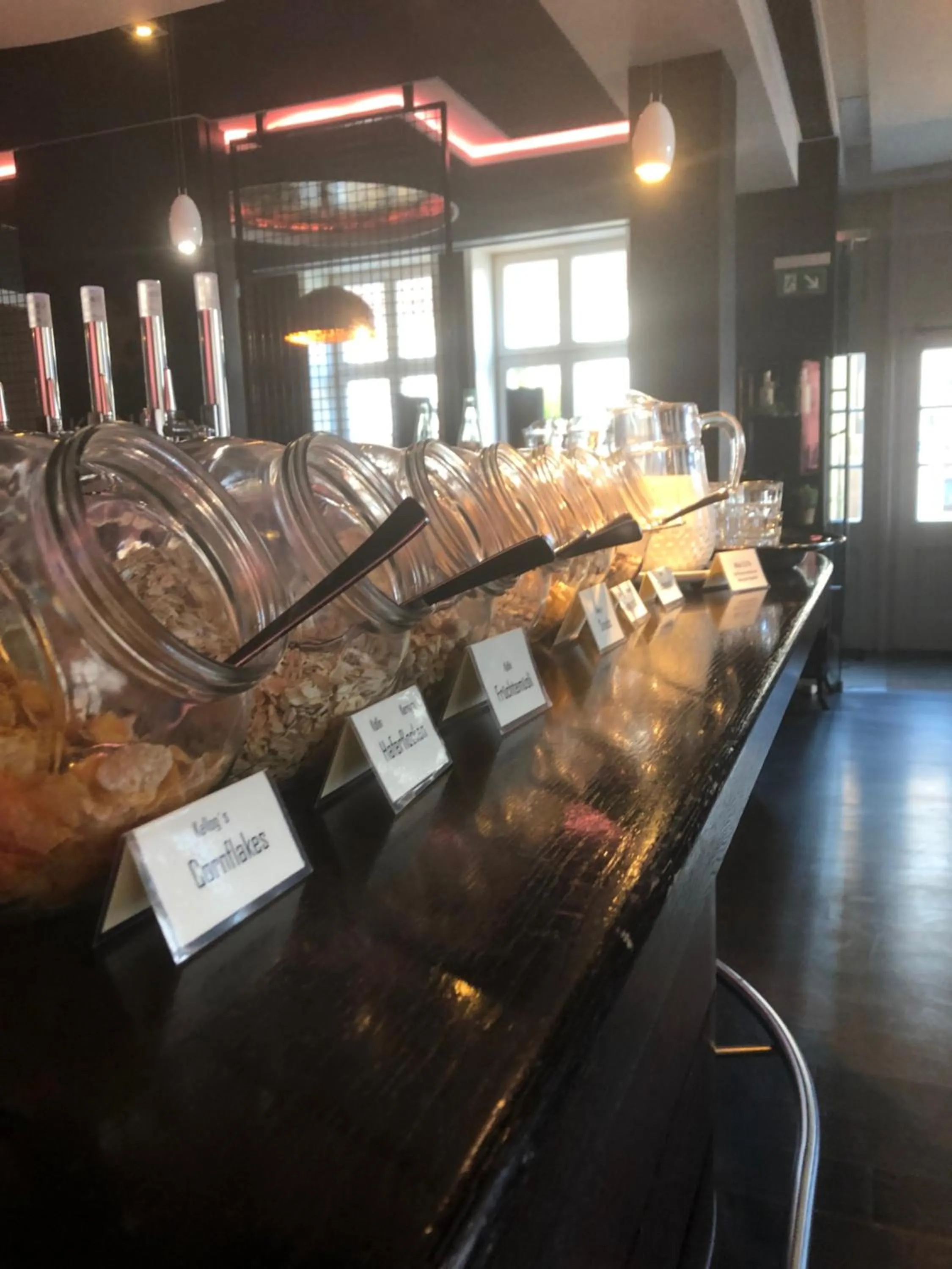 Breakfast in König`s Hotel am Schlosspark