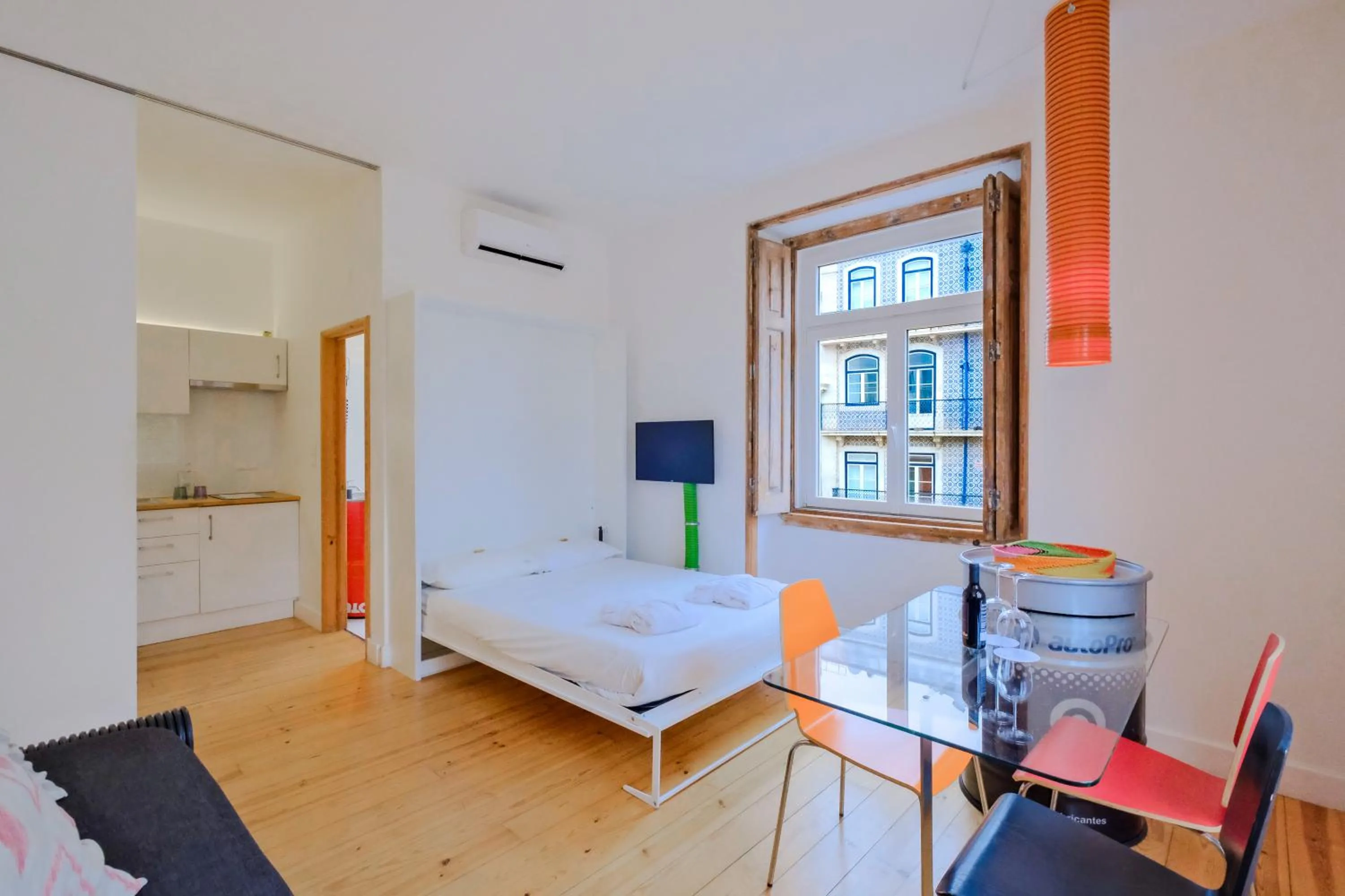 Bed in Chiado Arty Flats