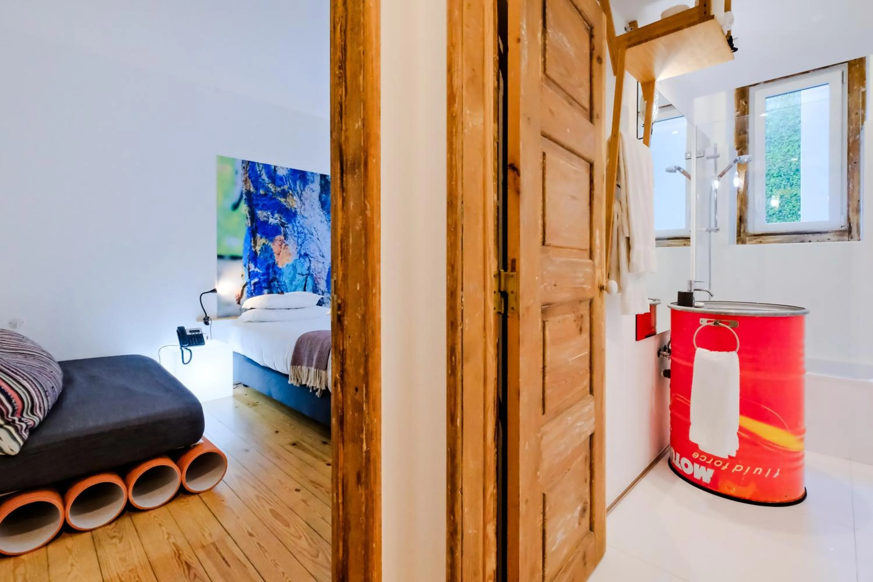 Bed in Chiado Arty Flats