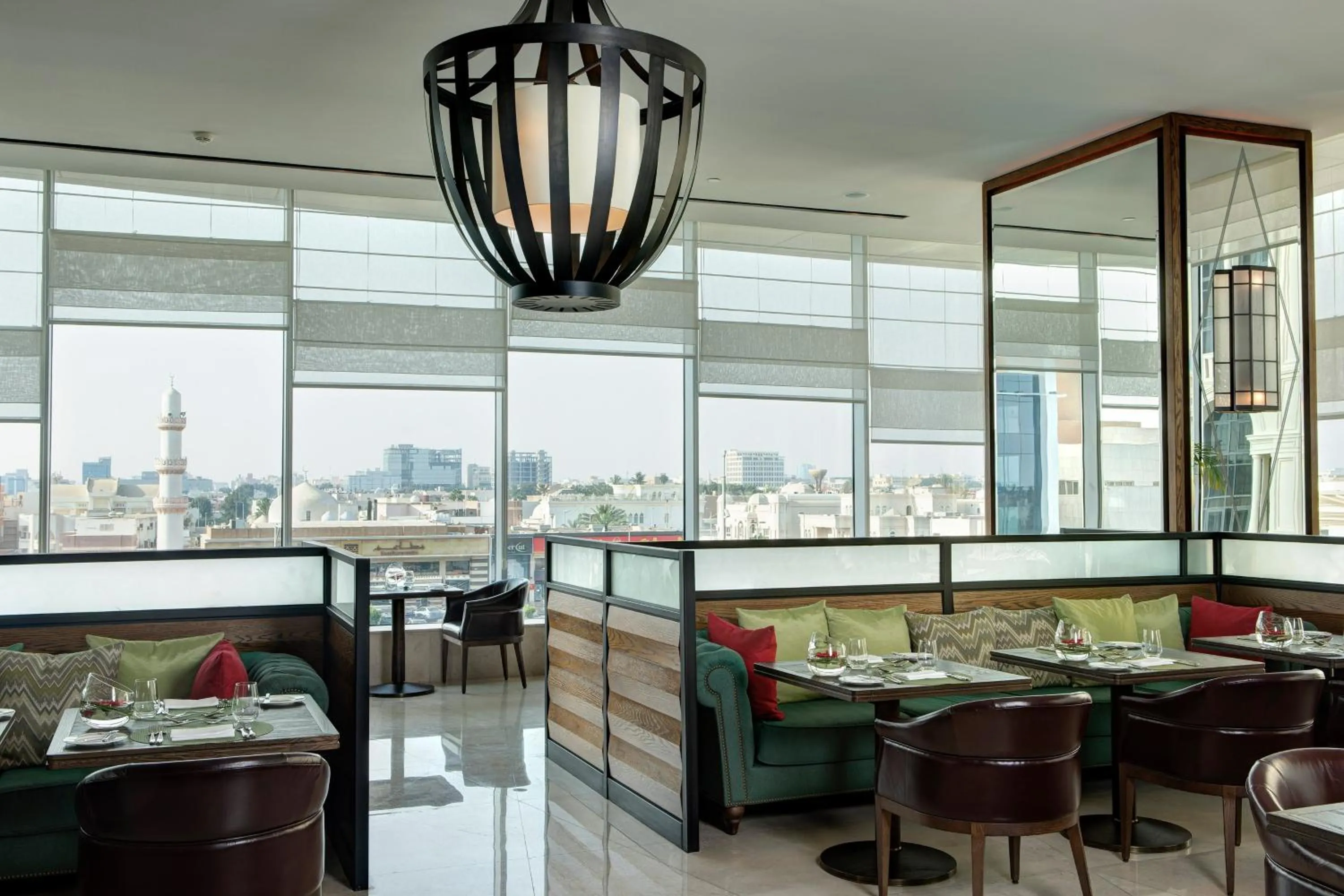 Restaurant/places to eat in Assila, a Luxury Collection Hotel, Apartment Jeddah