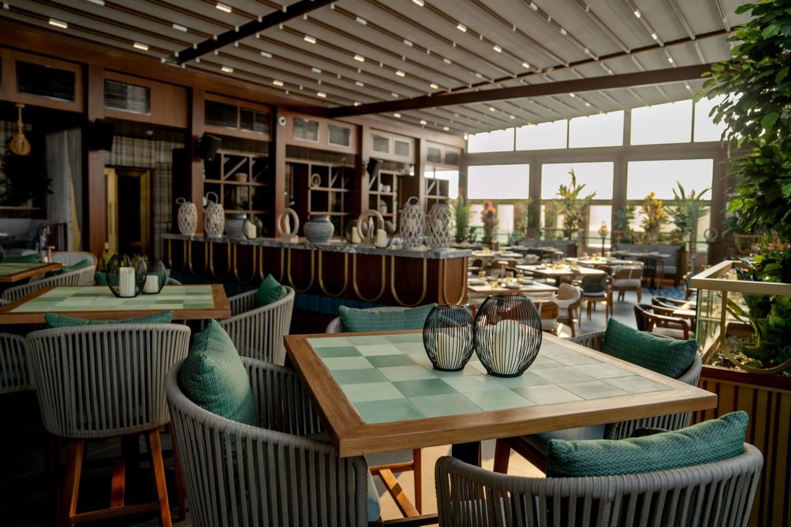 Lounge or bar in Assila, a Luxury Collection Hotel, Apartment Jeddah