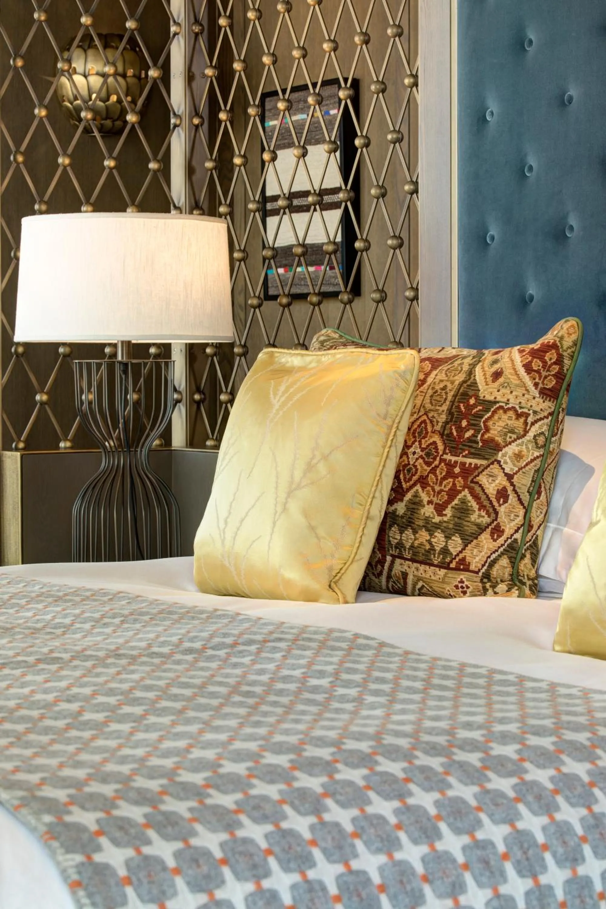 Bed in Assila, a Luxury Collection Hotel, Apartment Jeddah