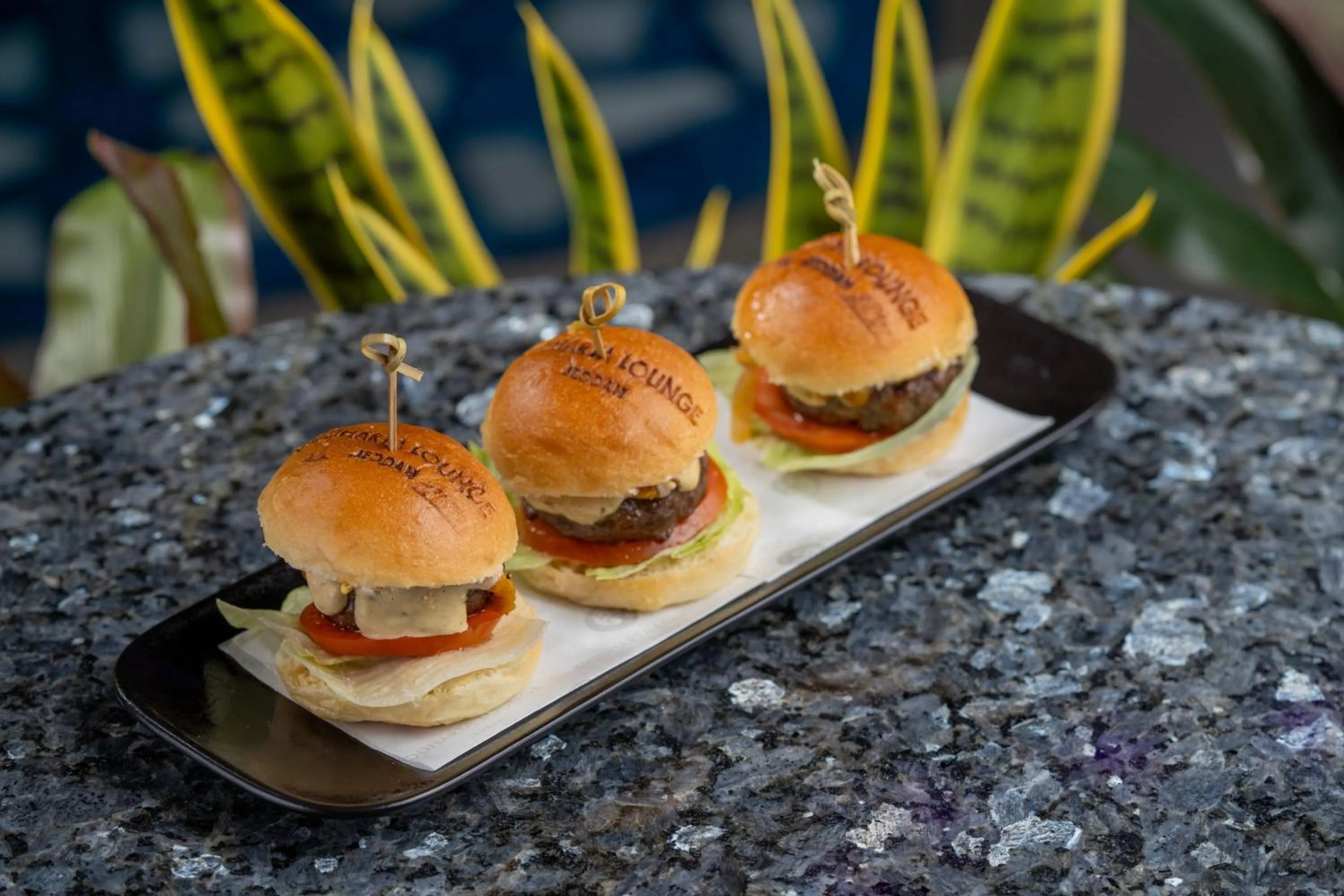 Lounge or bar in Assila, a Luxury Collection Hotel, Apartment Jeddah