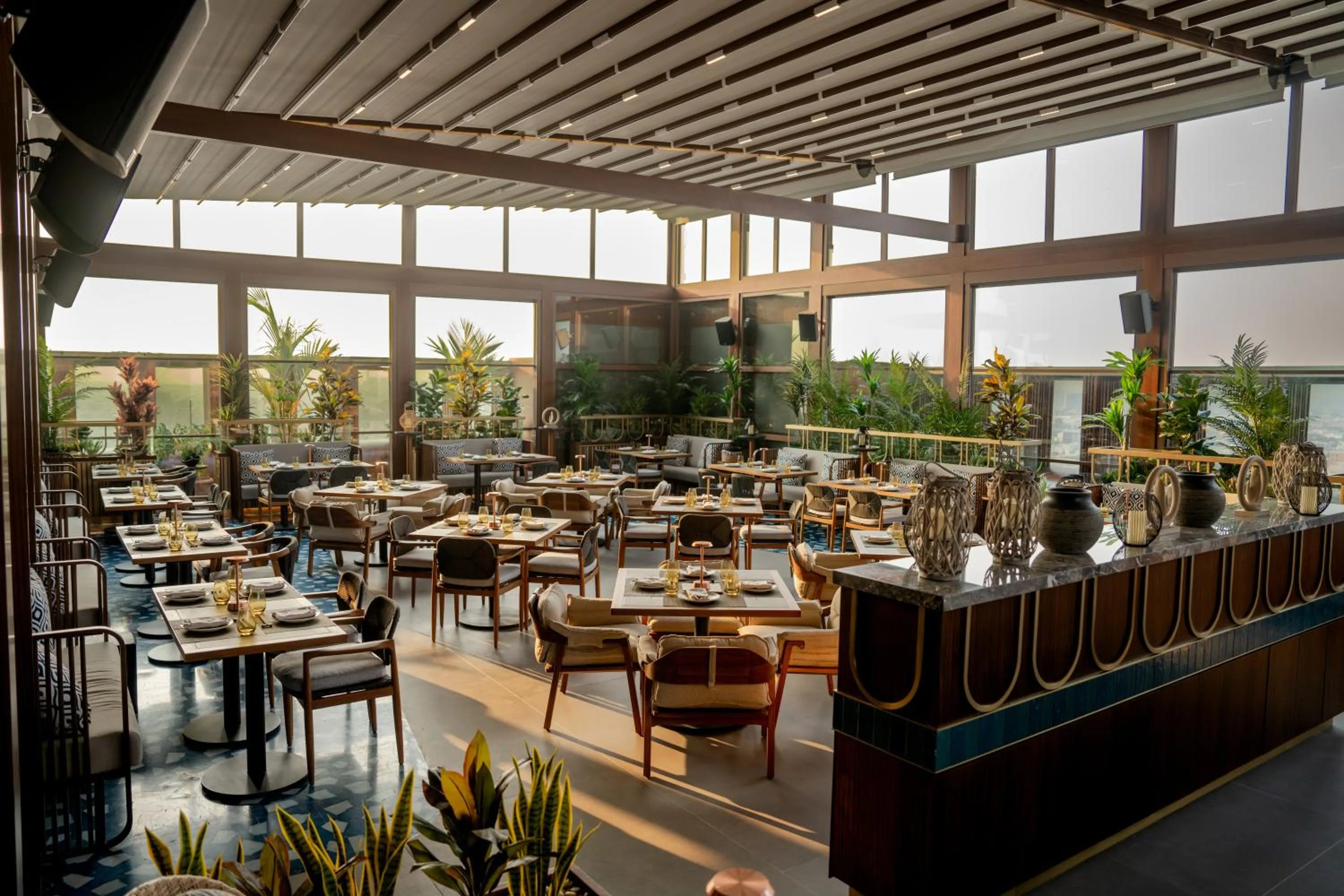 Restaurant/places to eat in Assila, a Luxury Collection Hotel, Apartment Jeddah