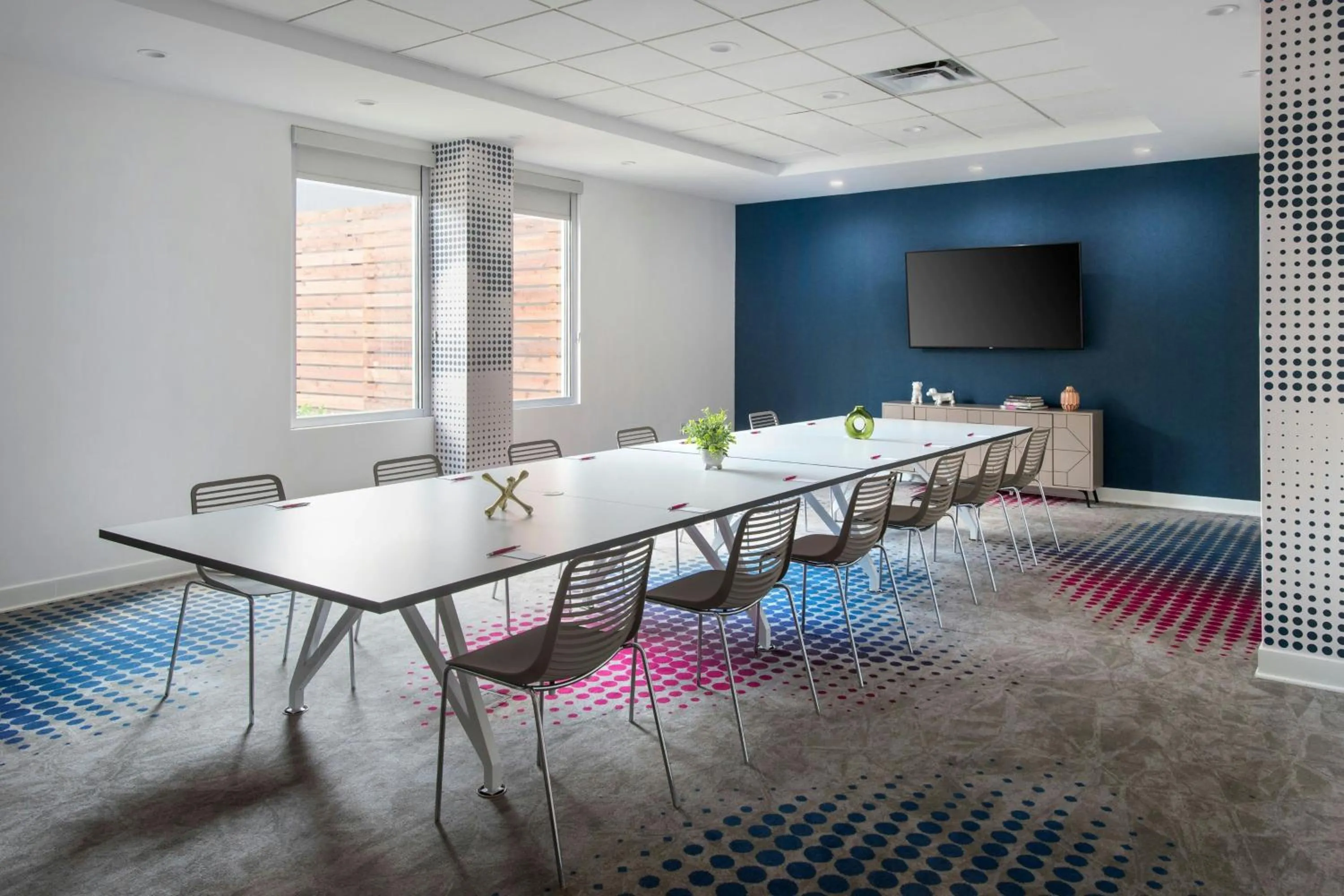 Meeting/conference room in Aloft Mount Laurel
