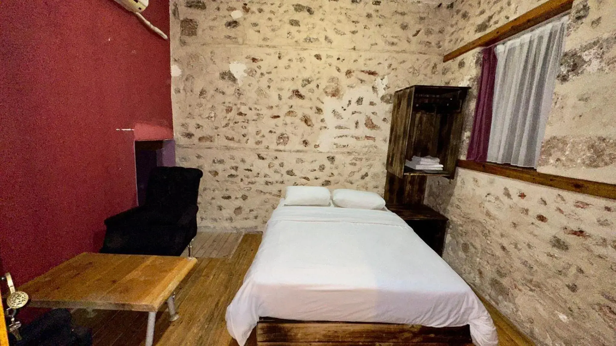 Deluxe Double Room in Otel Wood House Deluxe Double Room in Otel Wood House