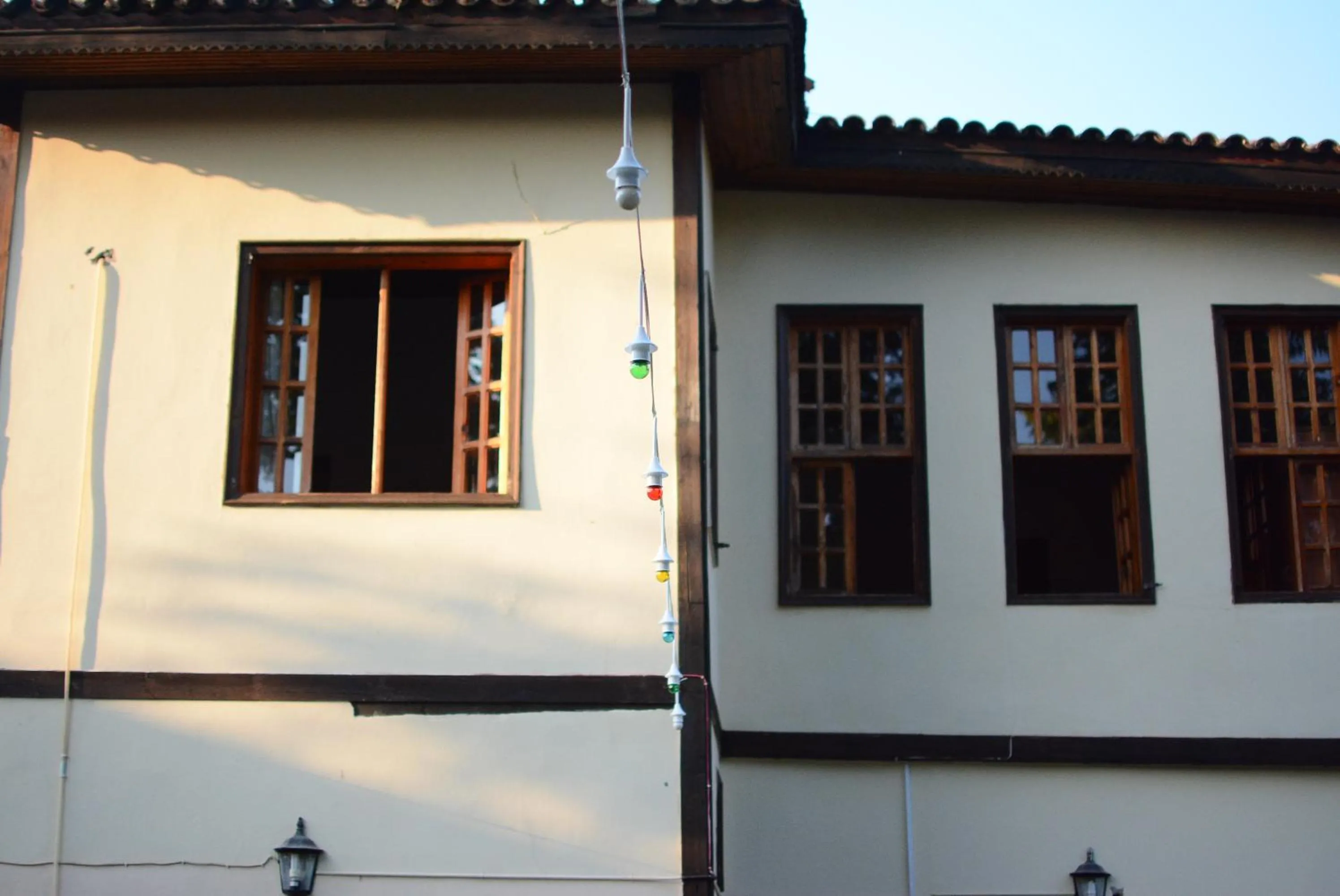 Property building in Otel Wood House