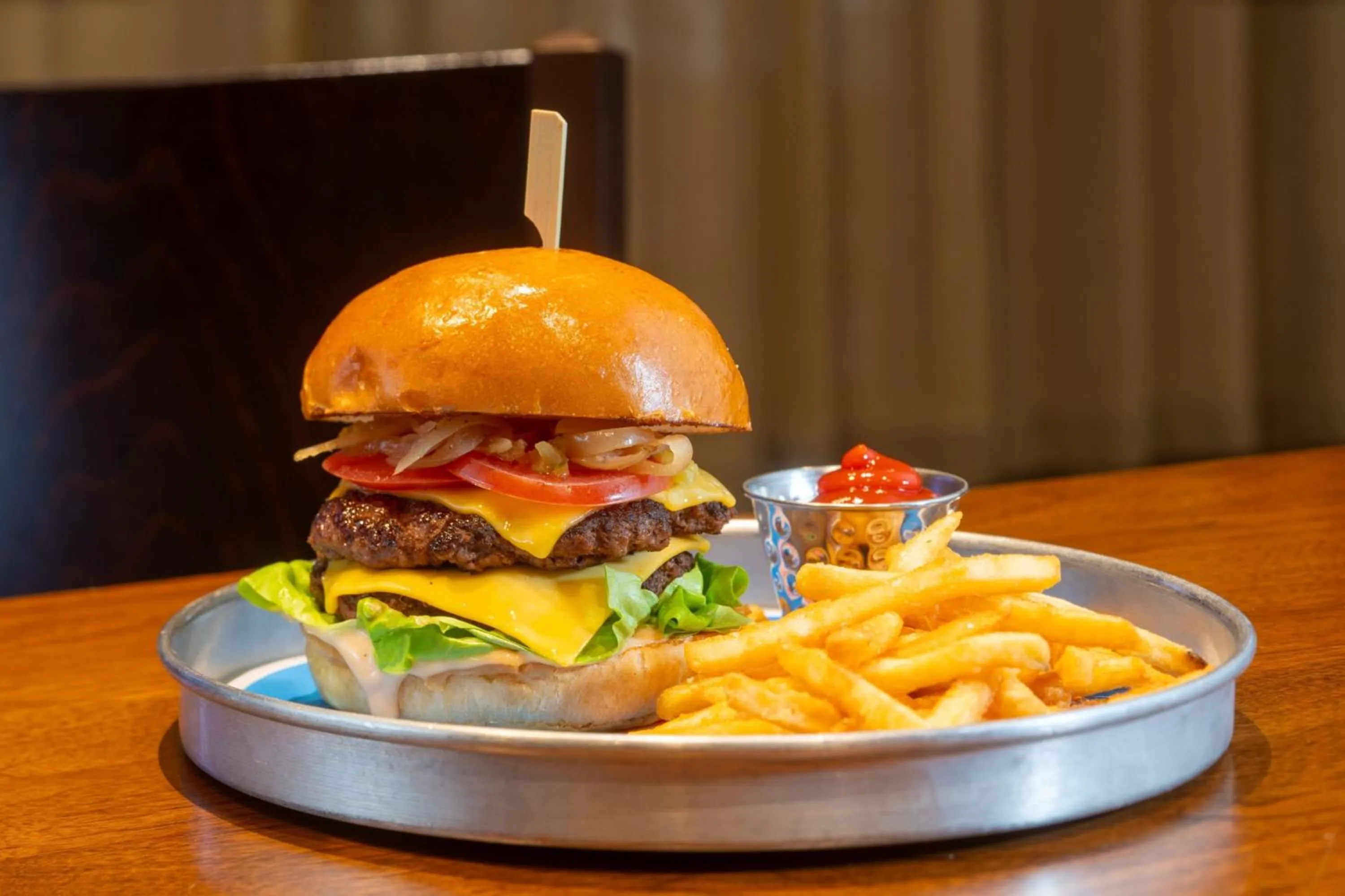 Lounge or bar in Sheraton Dallas Hotel