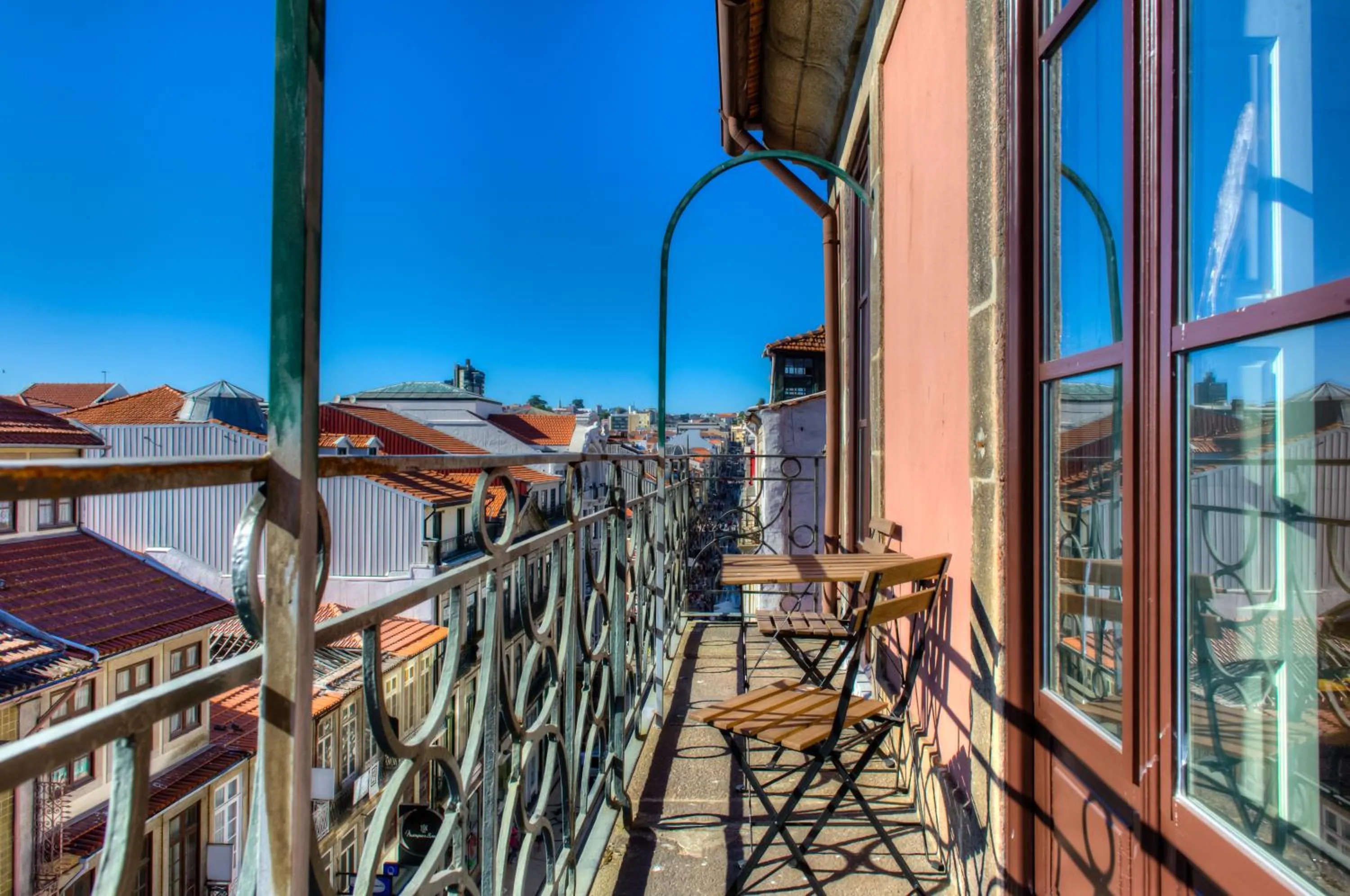 Neighbourhood in Porto Cinema Apartments