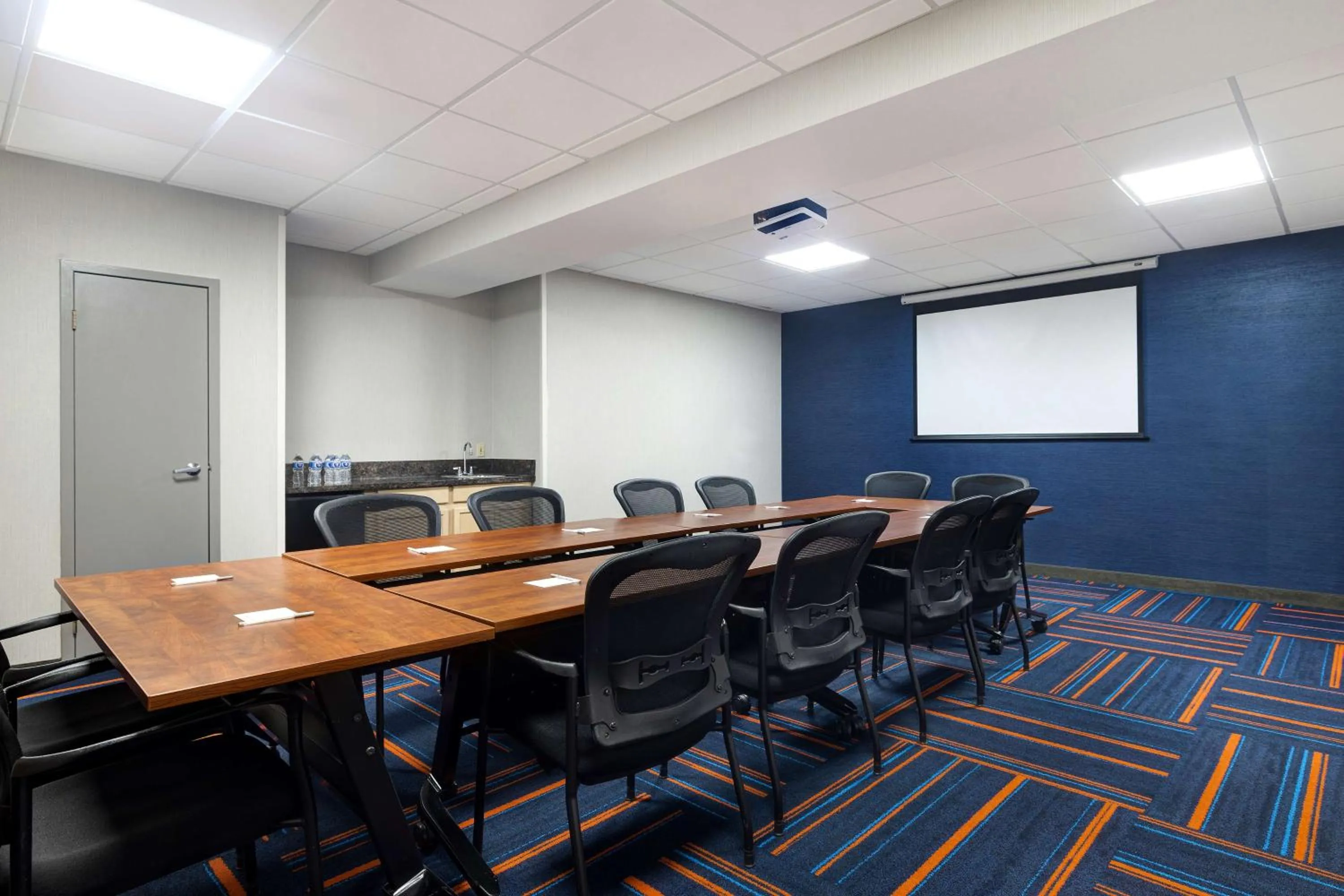 Meeting/conference room in Hampton Inn by Hilton in Hot Springs, Arkansas