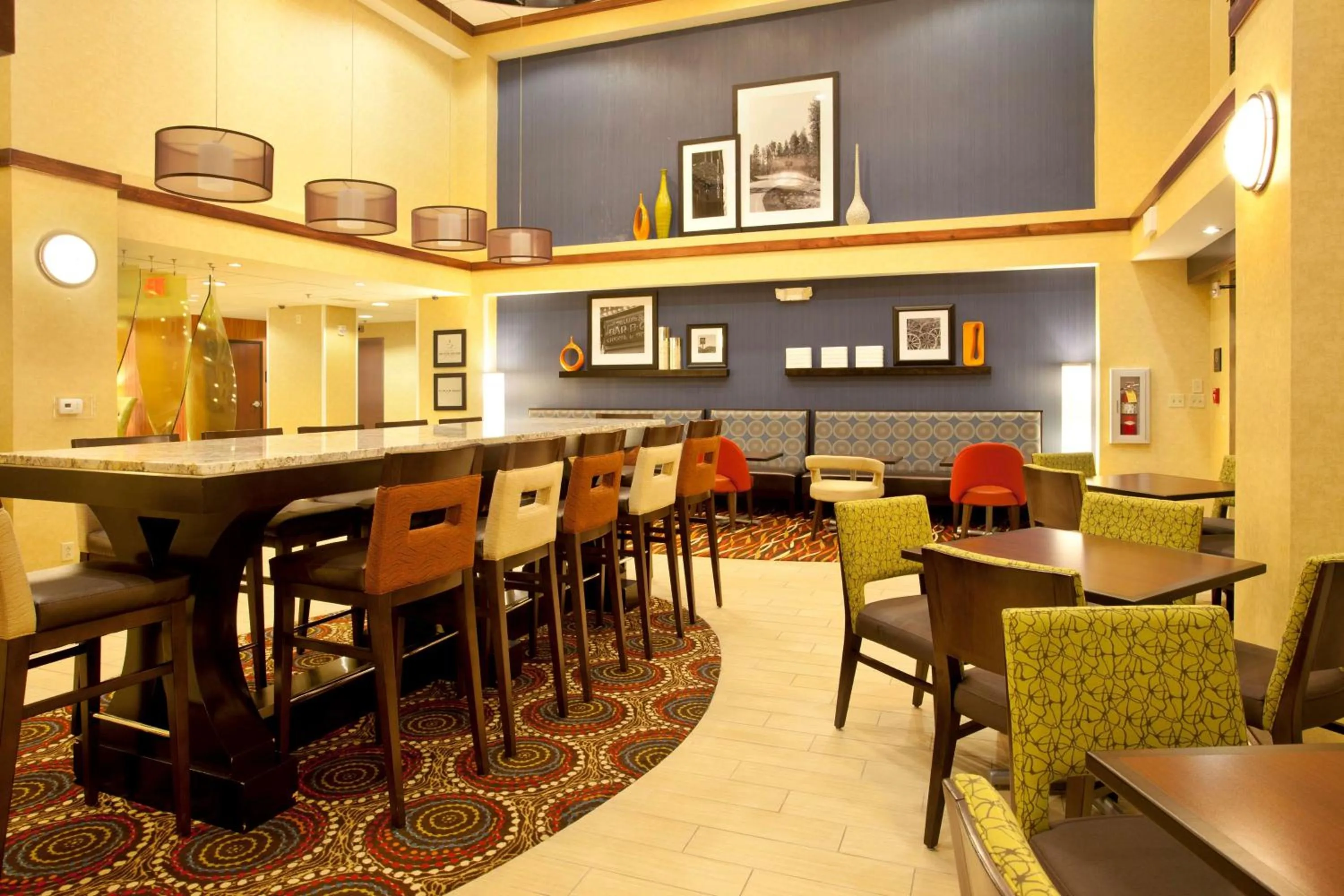 Restaurant/places to eat in Hampton Inn & Suites Nashville-Smyrna