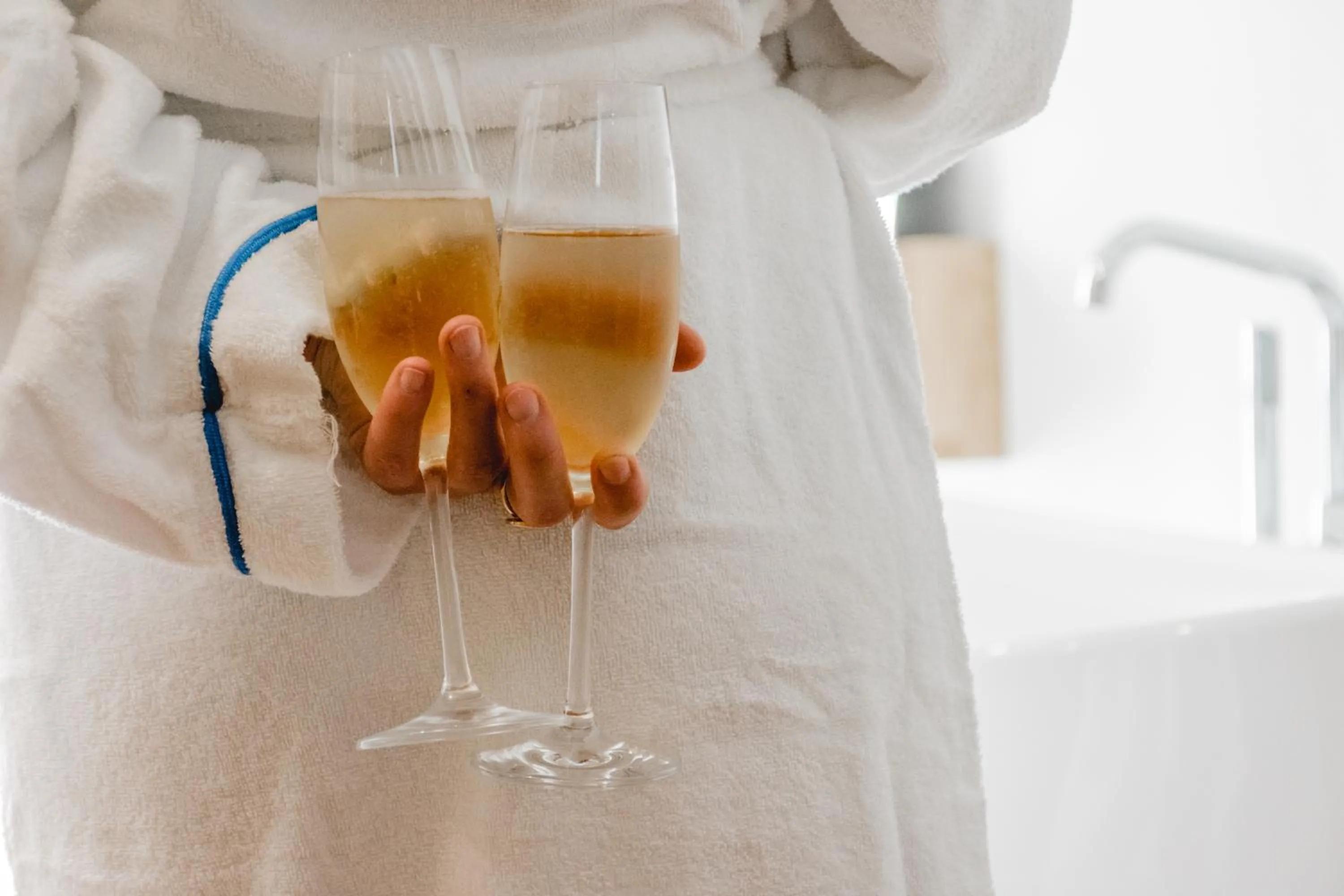 room service in Romantik Hotel Landschloss Fasanerie