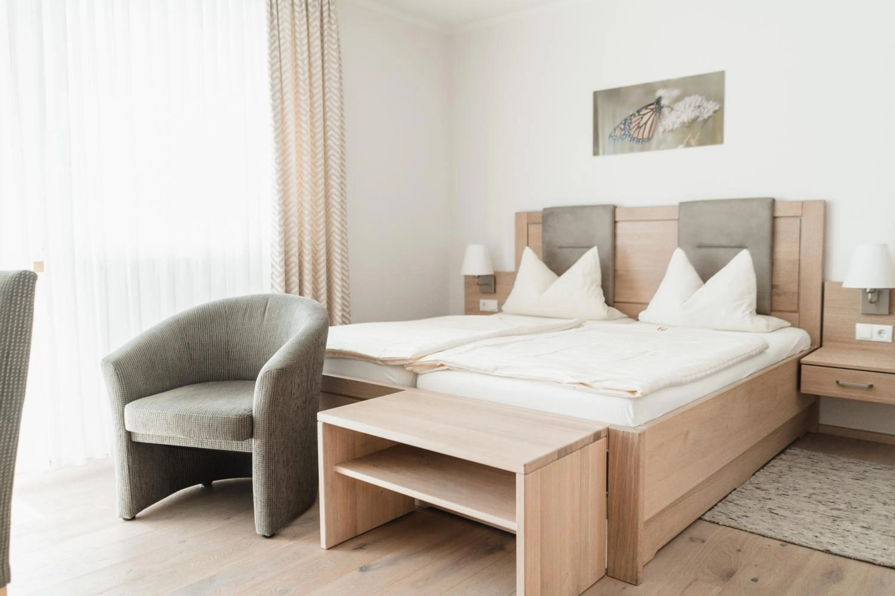 Photo of the whole room, Bed in Bio-Hotel Melter