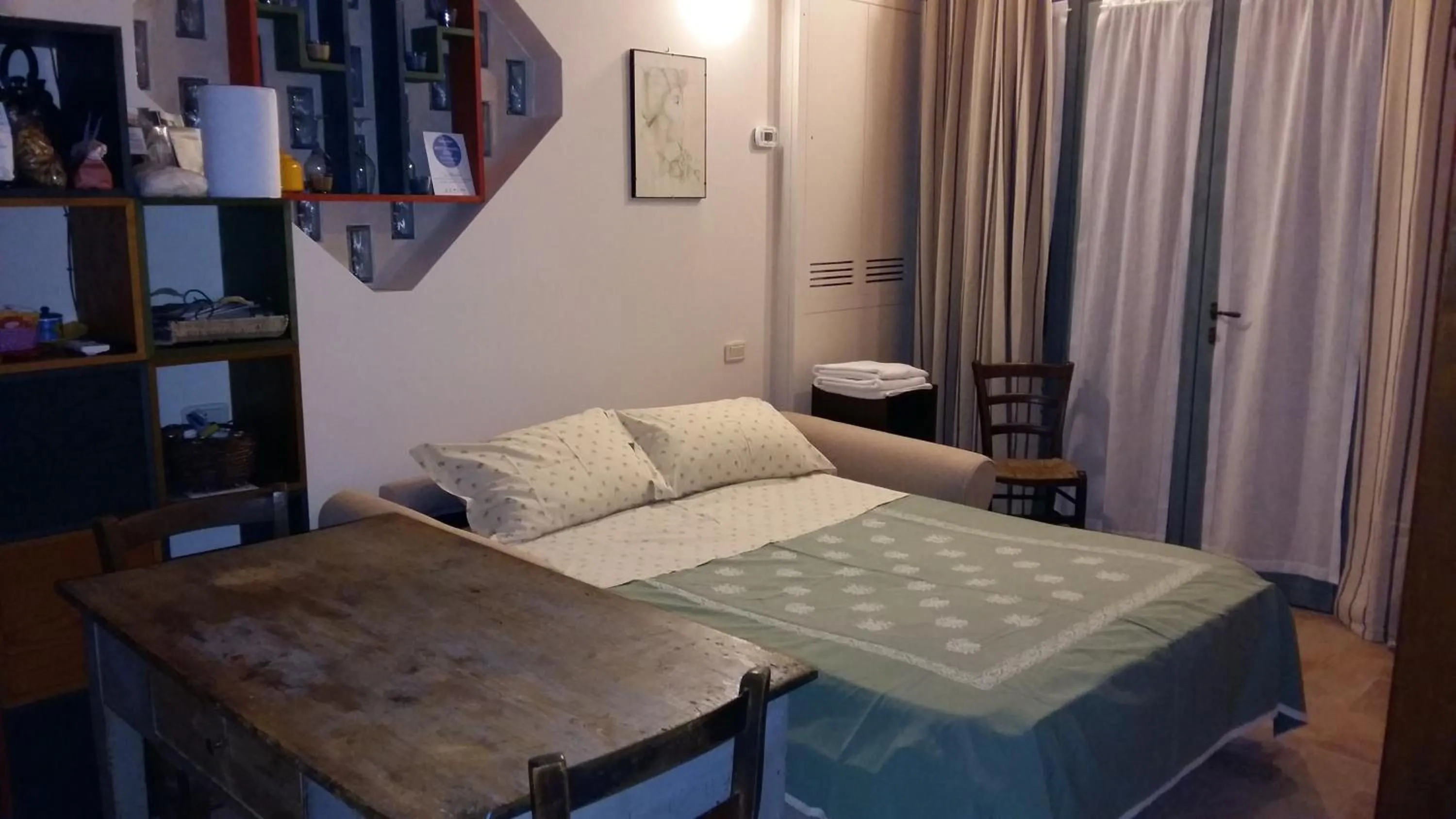 Dining area, Bed in Locanda San Francesco