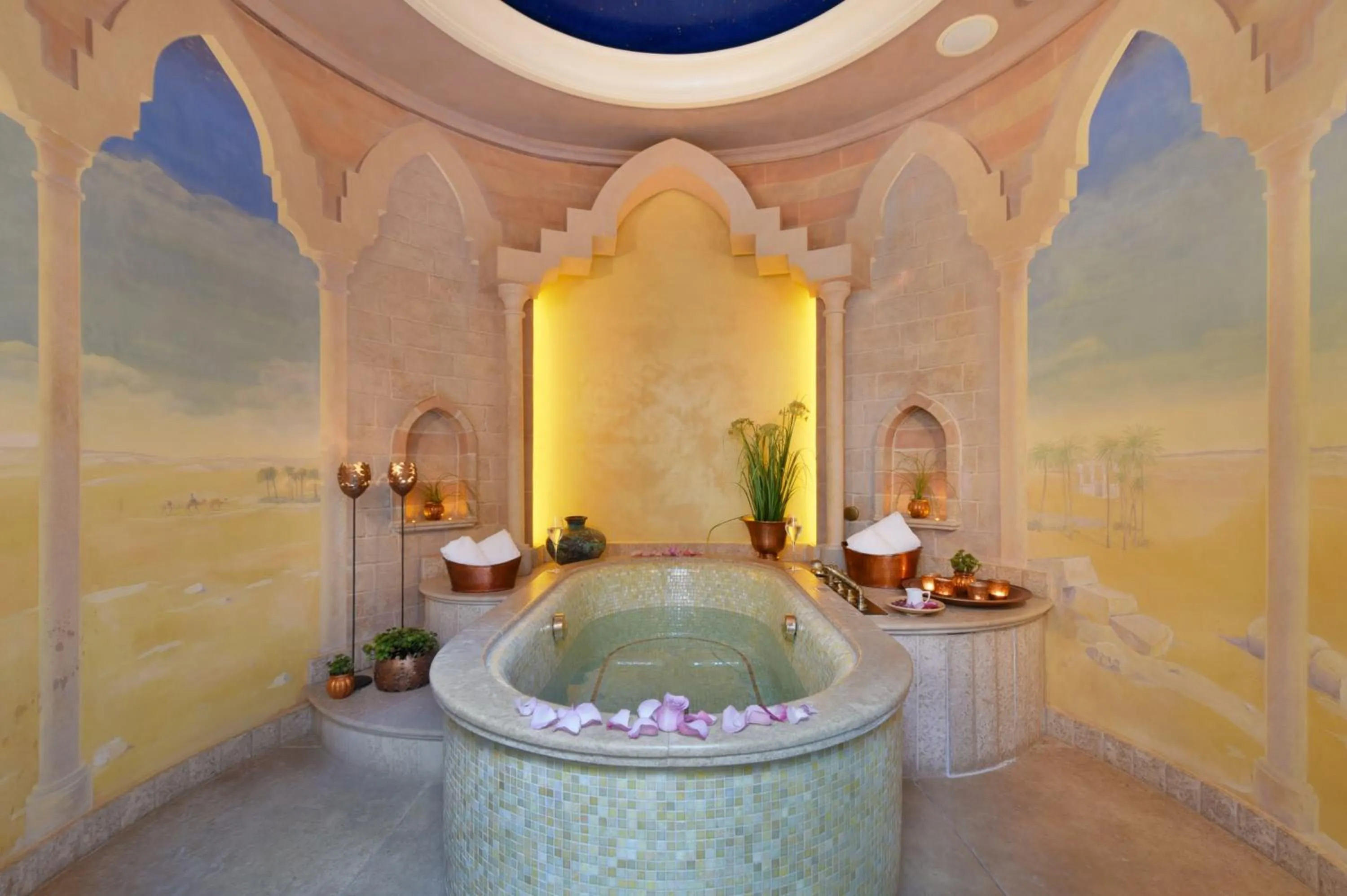 Spa and wellness centre/facilities in Hotel Landhaus Wachtelhof