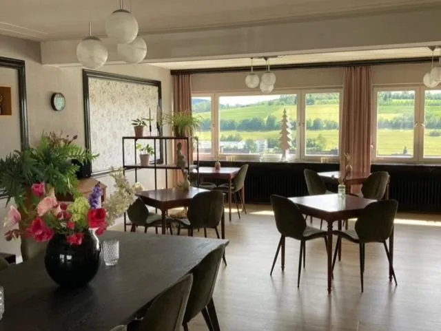 Breakfast in Bed & Breakfast Weisser Stein