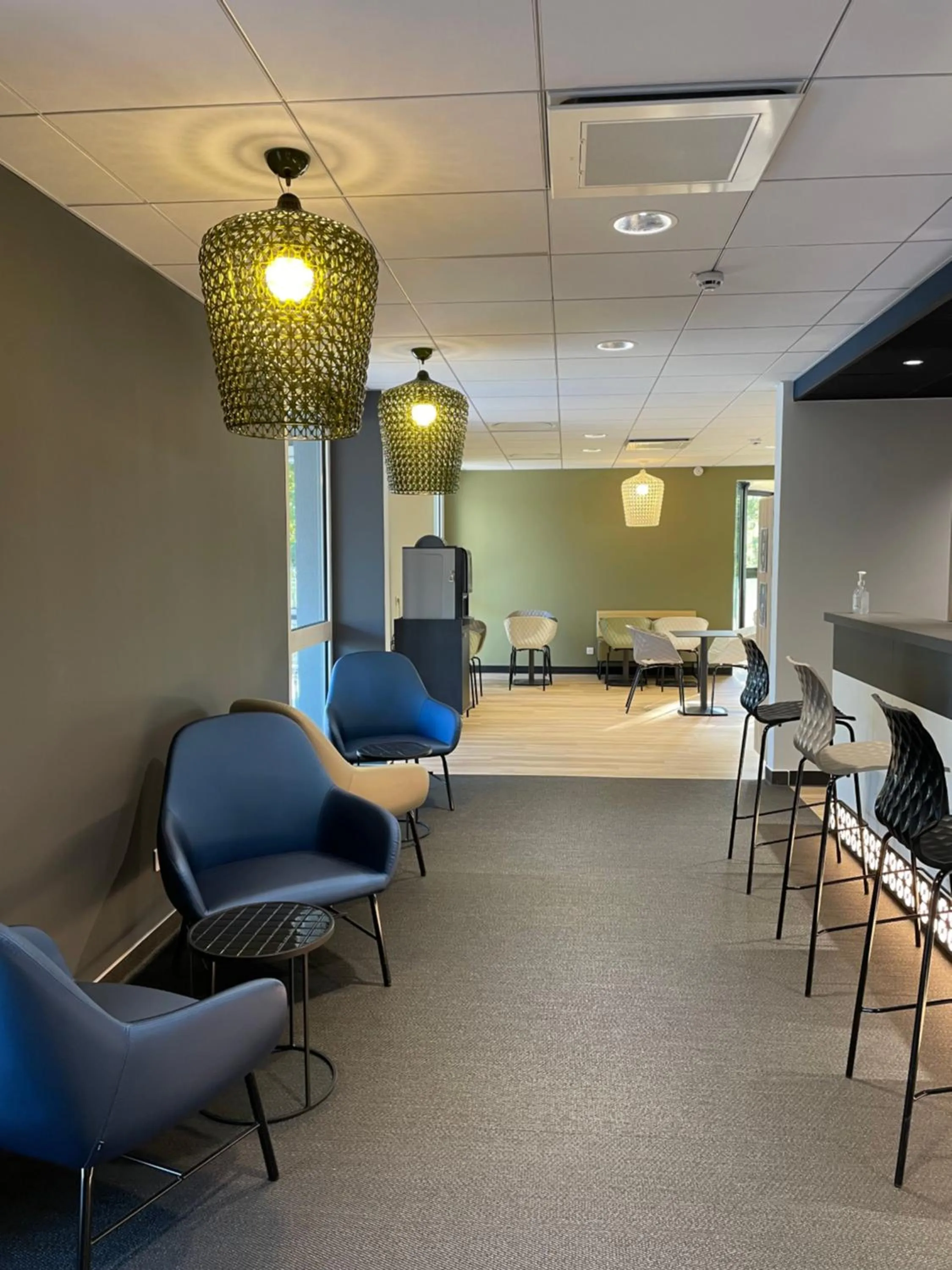 Property building in Kyriad Direct - Bourg les Valence