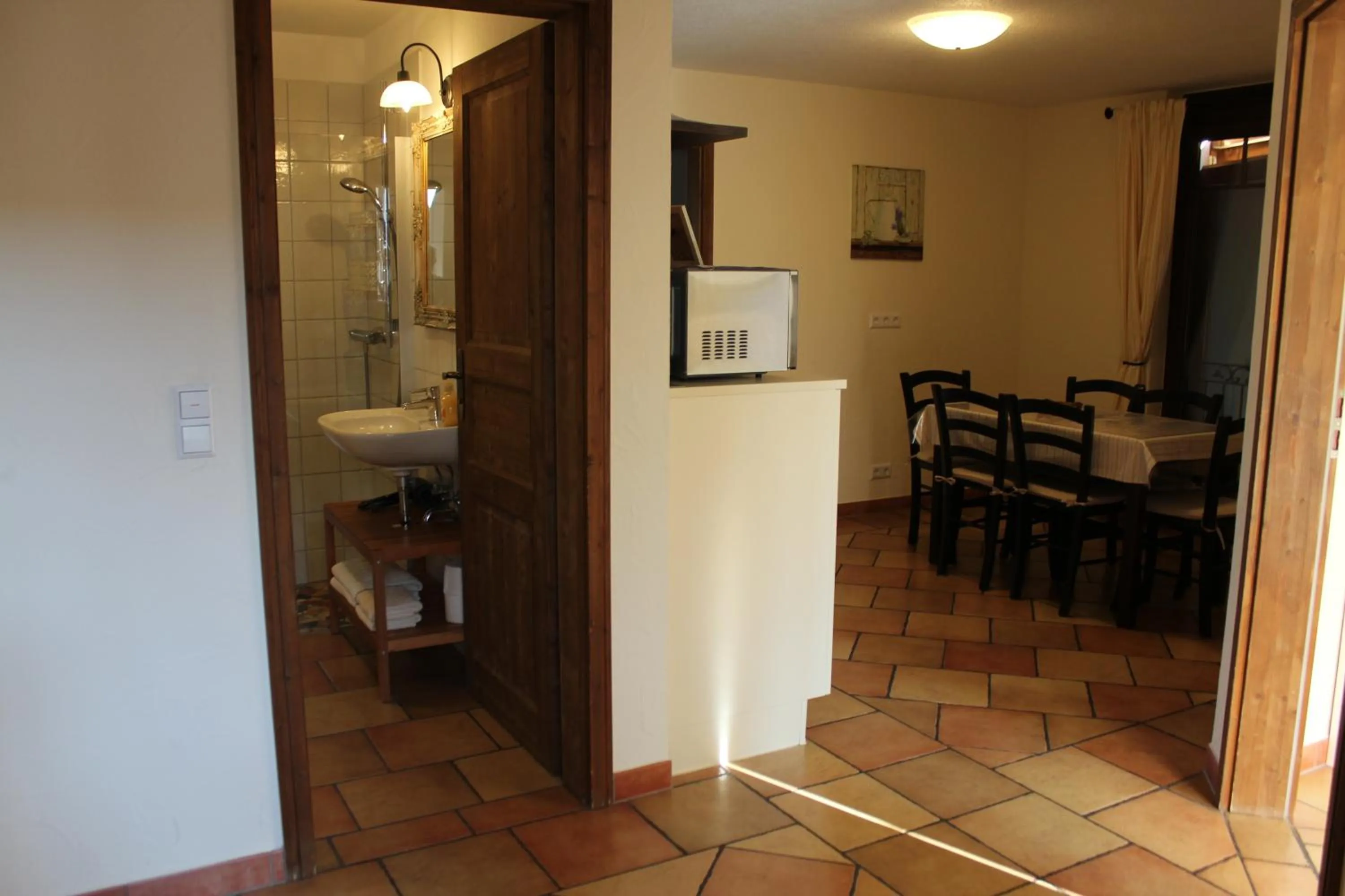 Bathroom in Pension Vanii, Apartments