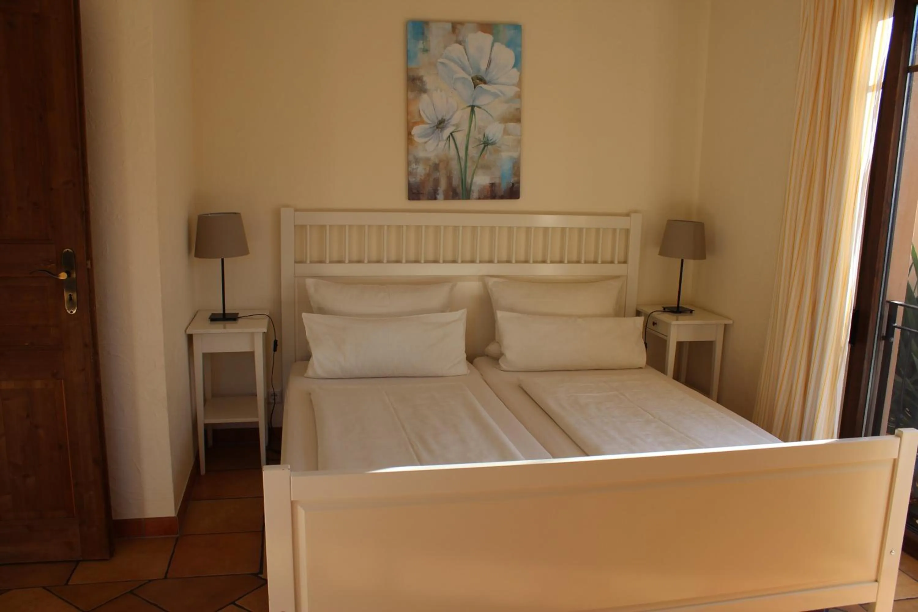 Bed in Pension Vanii, Apartments
