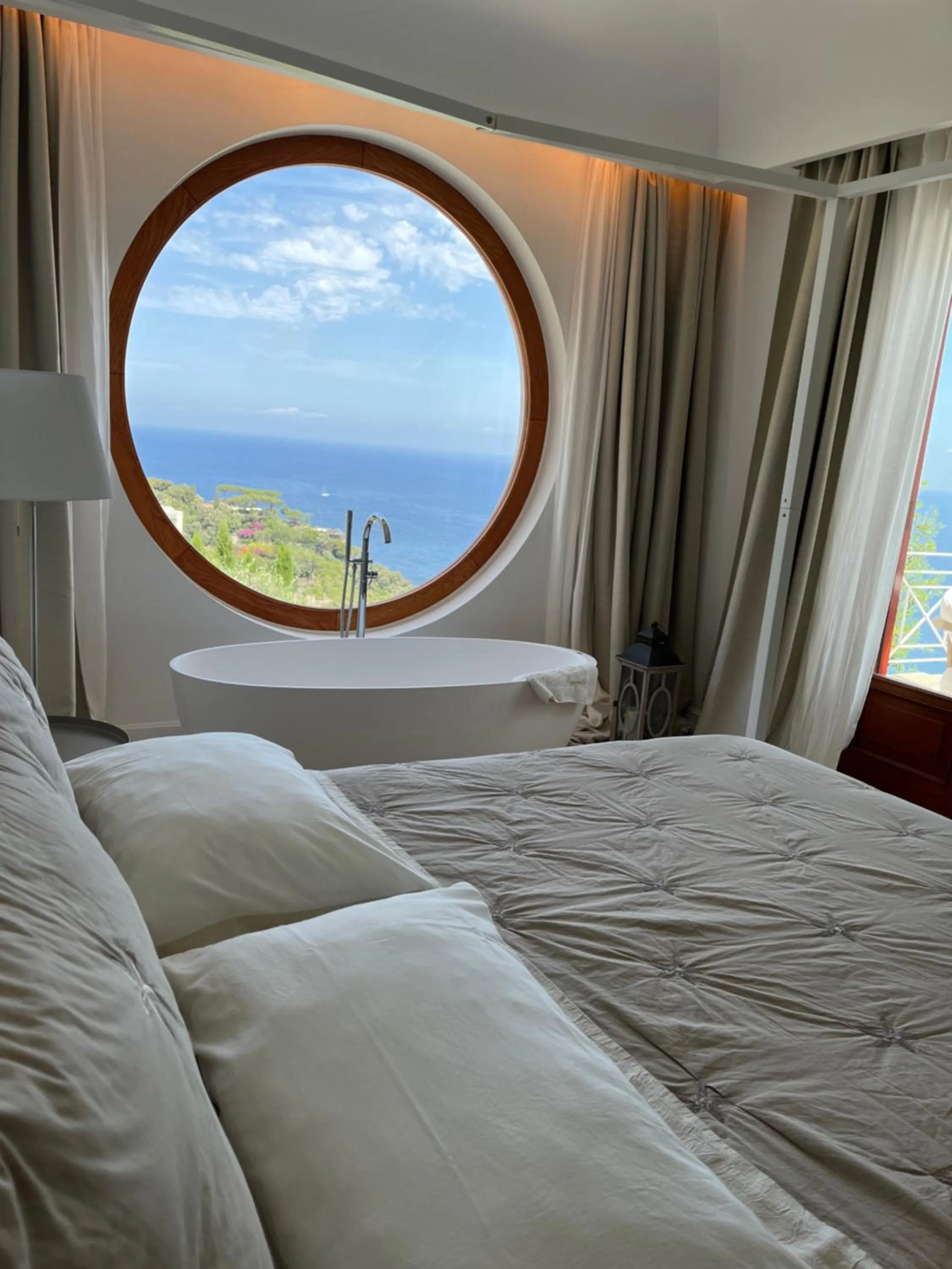 Bed in Agapanto Luxury Accommodation