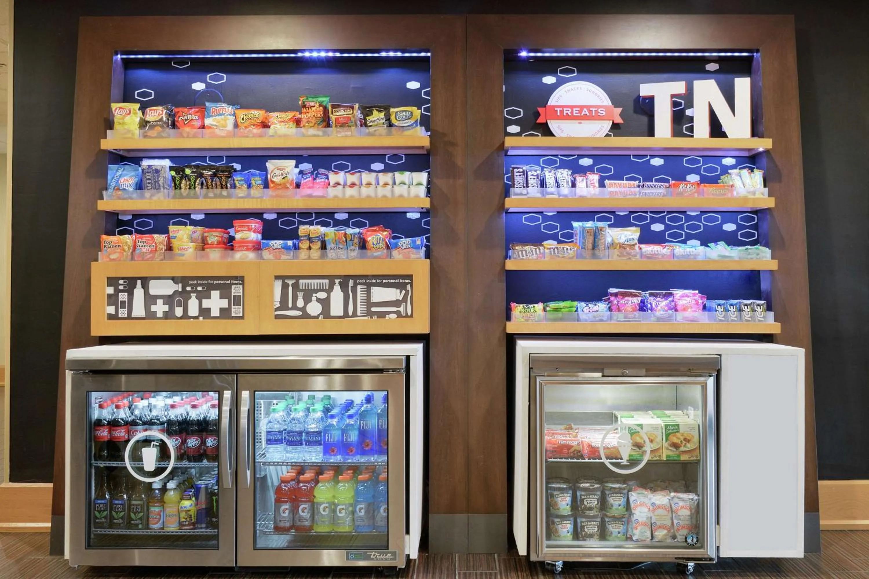 Restaurant/places to eat in Hampton Inn Memphis/Collierville