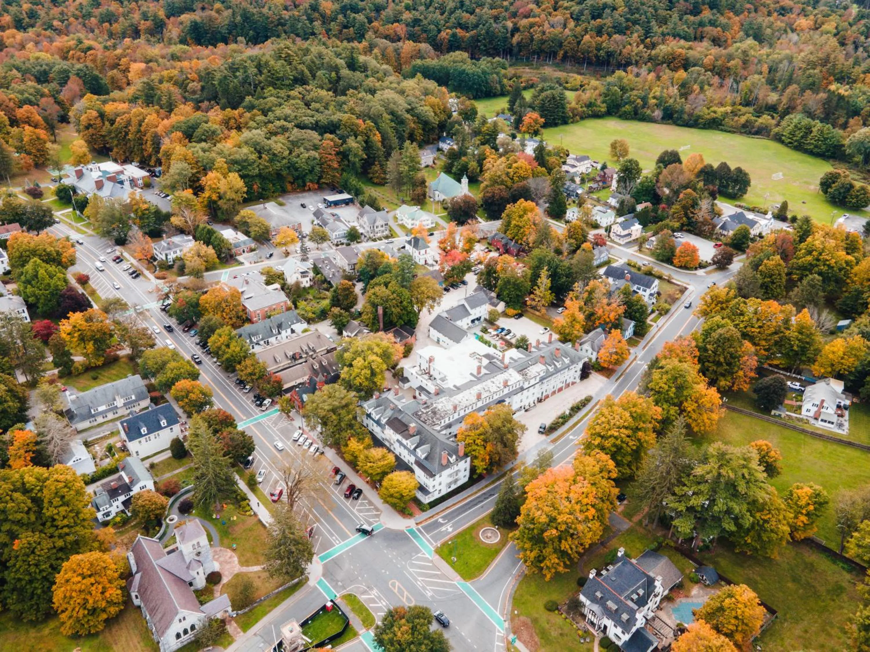 Property building in The Red Lion Inn