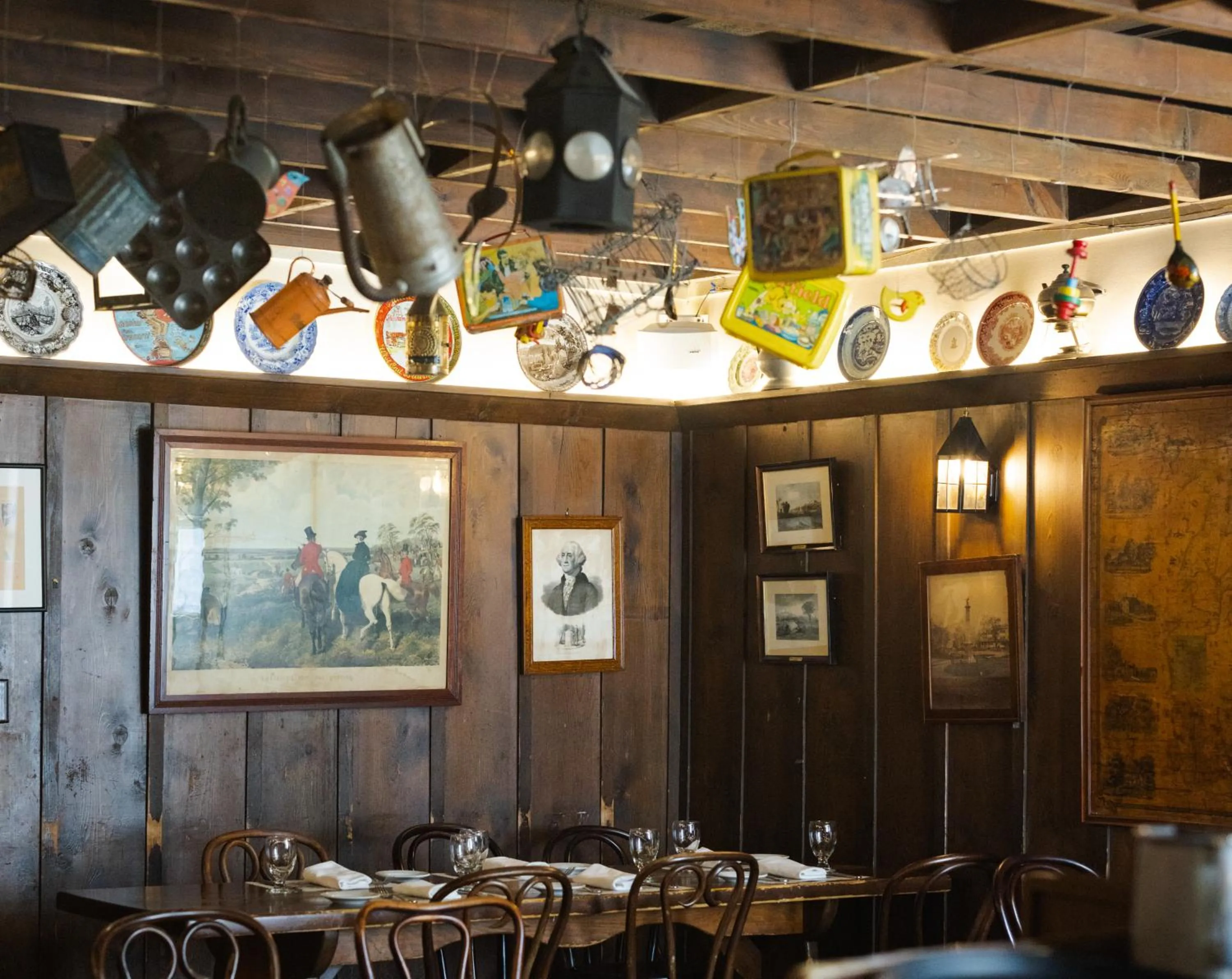 Restaurant/places to eat in The Red Lion Inn